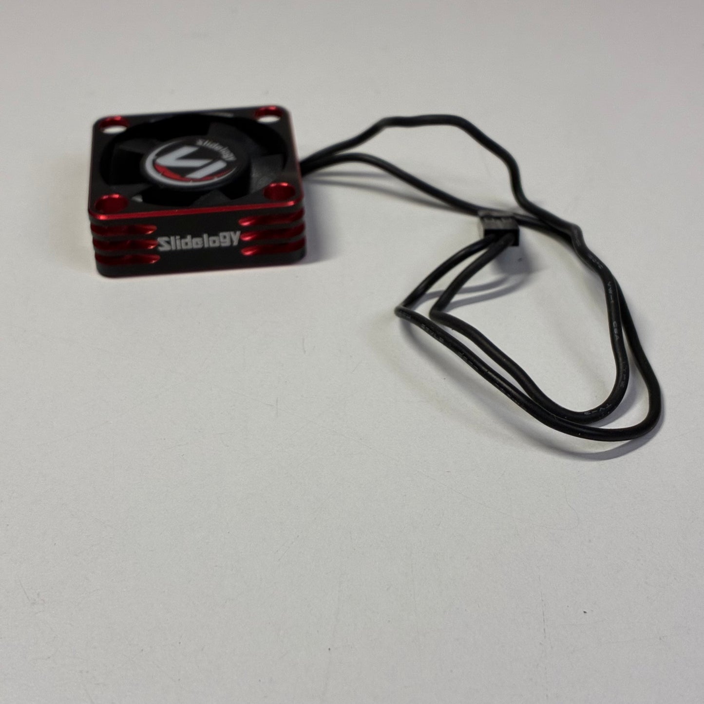 Slidelogy Alloy Fan 40x40mm Red/Black