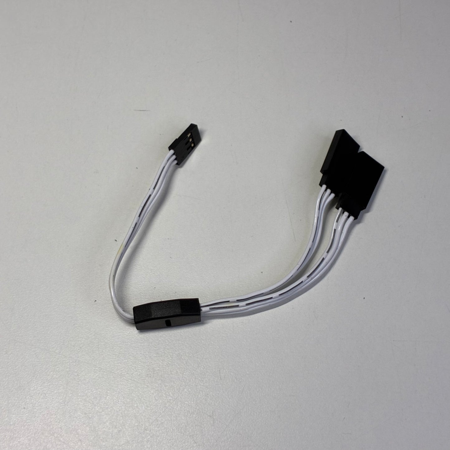 Y Lead Servo Light Kit LED White