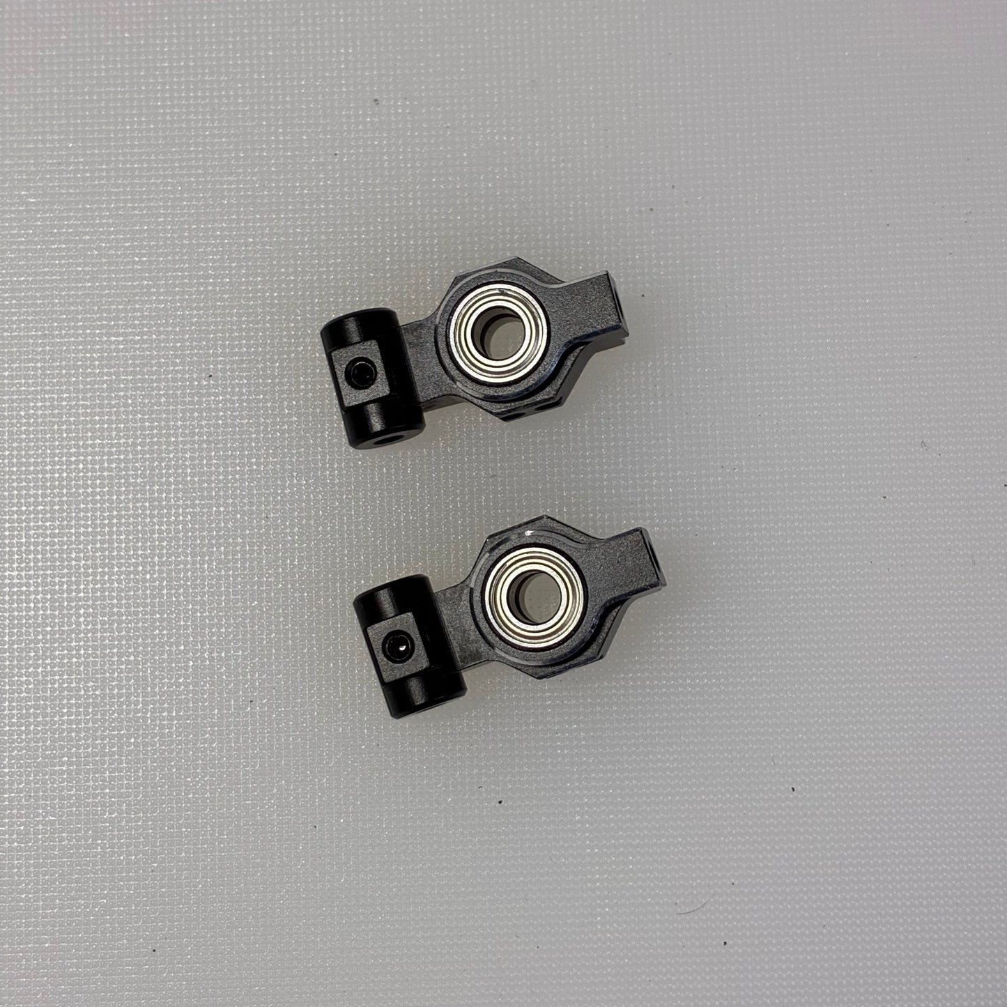 Black Alloy Rear Hubs Uprights