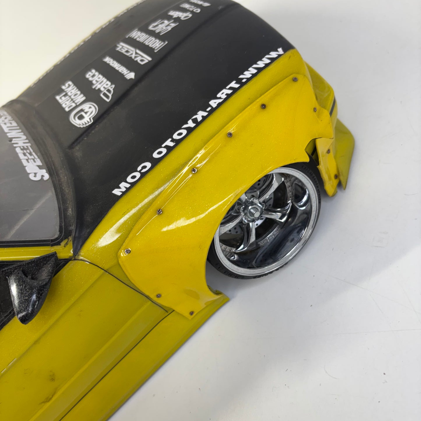 BMW E30 Widebody Bodyshell Pandem Yellow