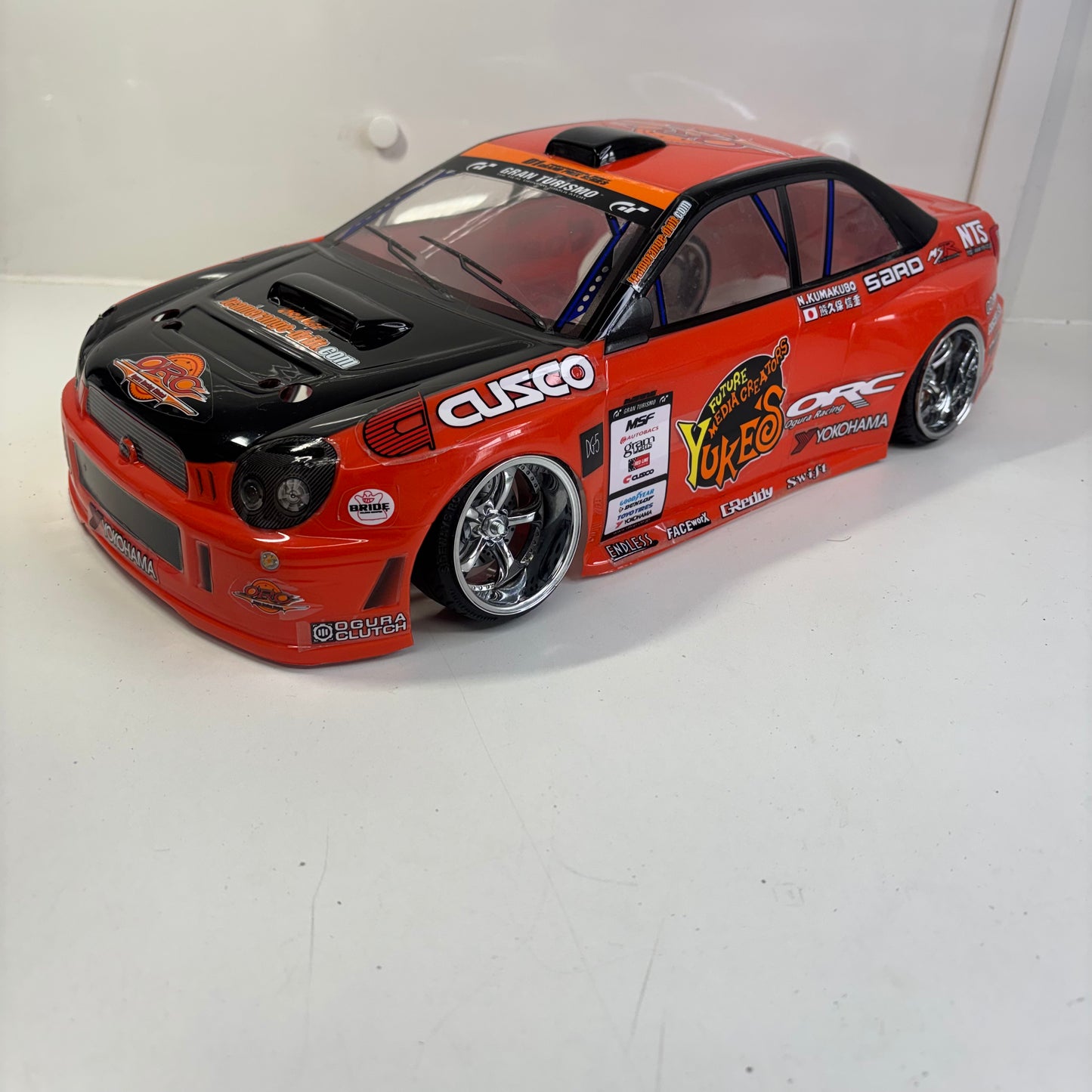 Yokomo? Subaru Impreza Bodyshell Orange Yukes