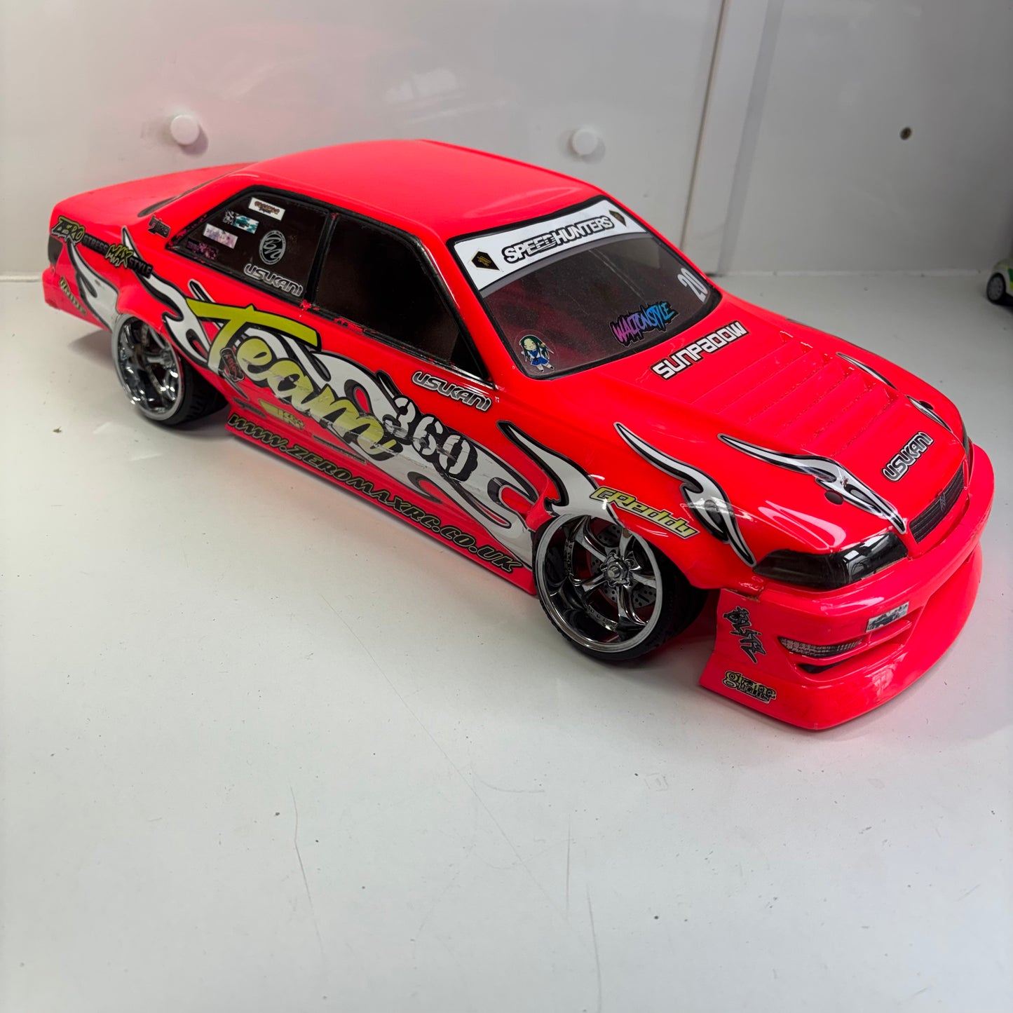 Yokomo Toyota Chaser JZX Mark 2 Pink Team 360