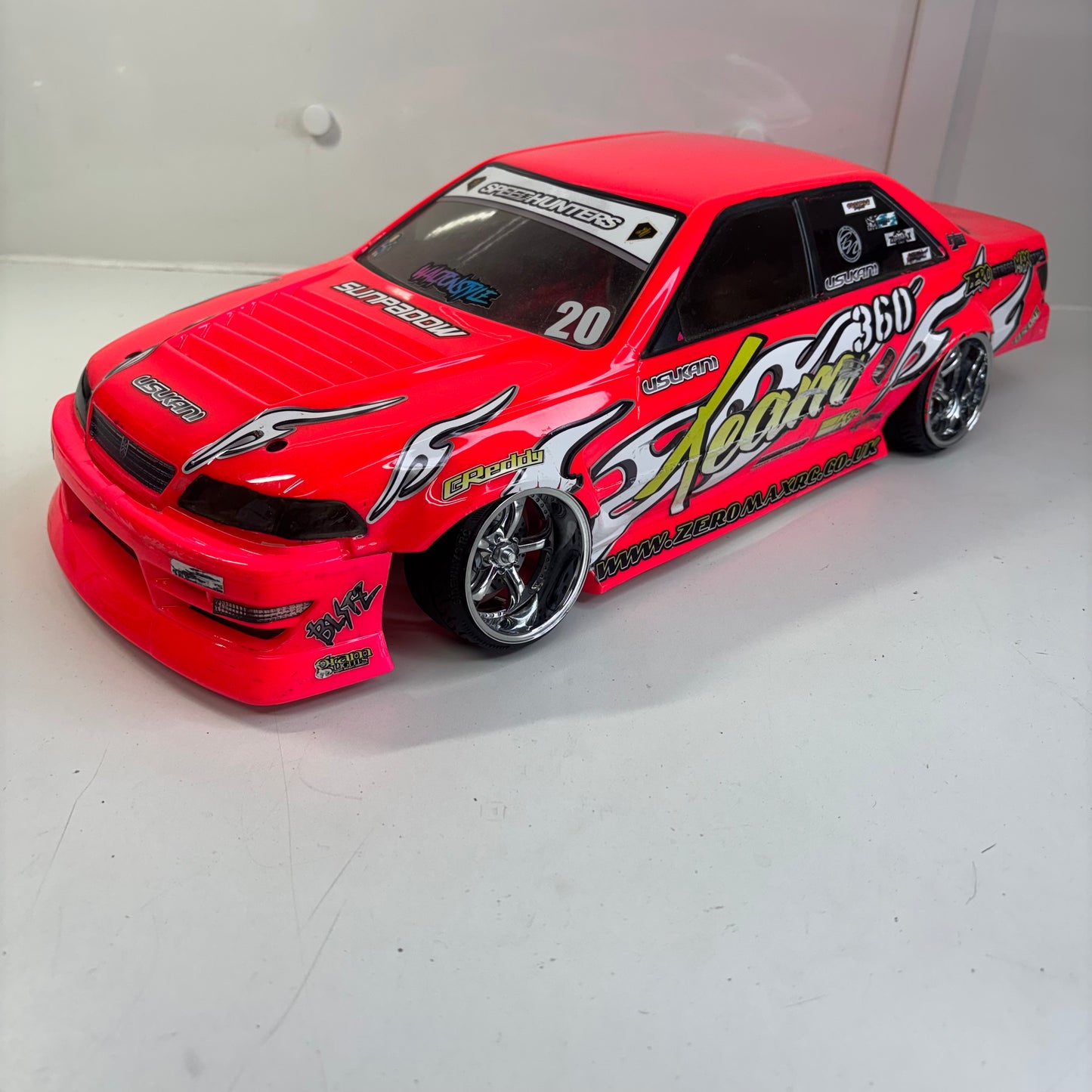 Yokomo Toyota Chaser JZX Mark 2 Pink Team 360