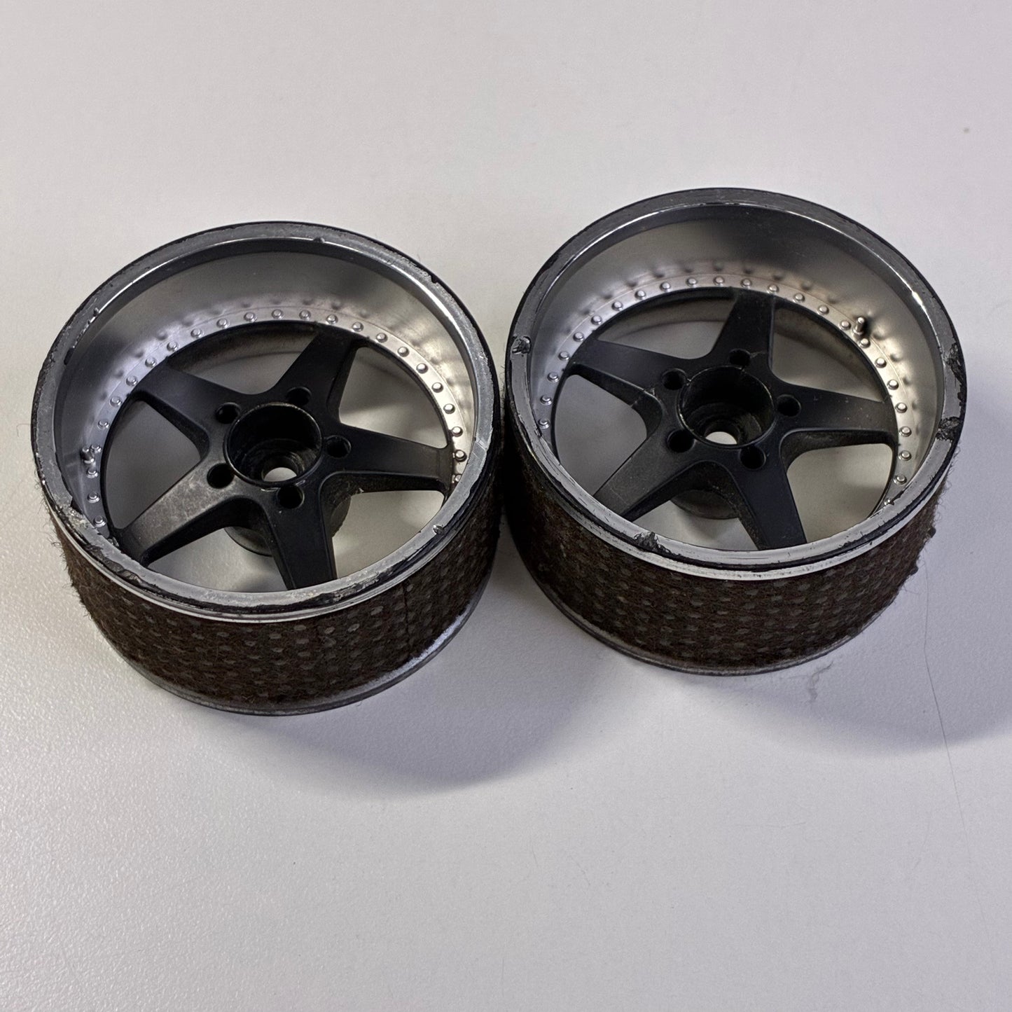 Mikuni 8mm Wheels Silver & Black Pair Work Equip