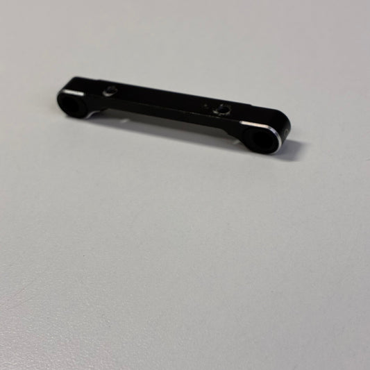Yokomo Black 'C' Suspension Mount
