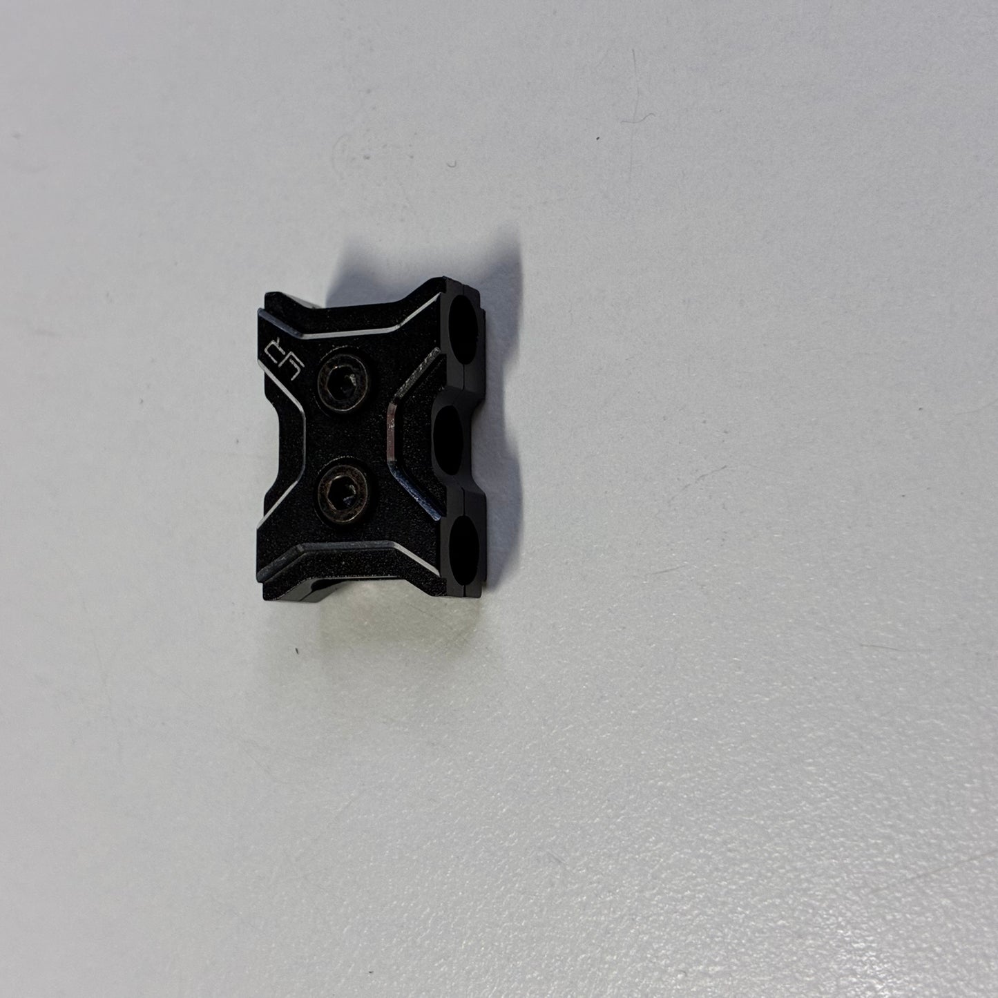 Yeah Racing 3 Wire Cable Clamp Black Alloy