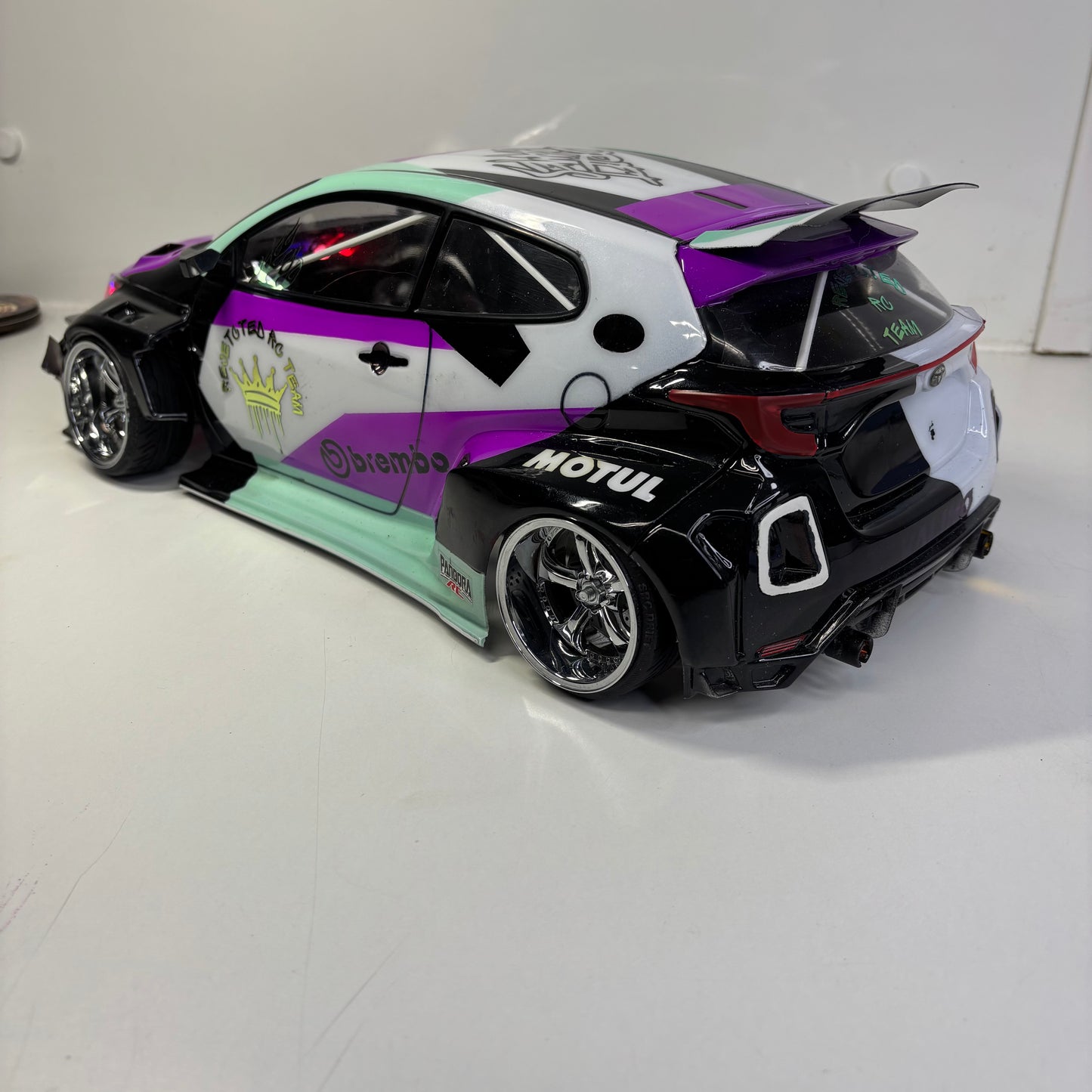 Toyota Yaris GR Bodyshell With LED's 200mm+