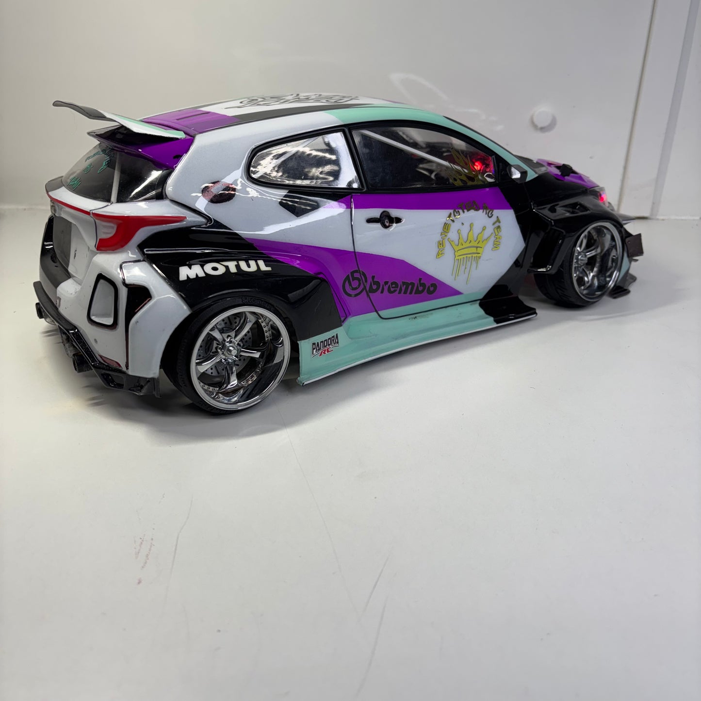 Toyota Yaris GR Bodyshell With LED's 200mm+