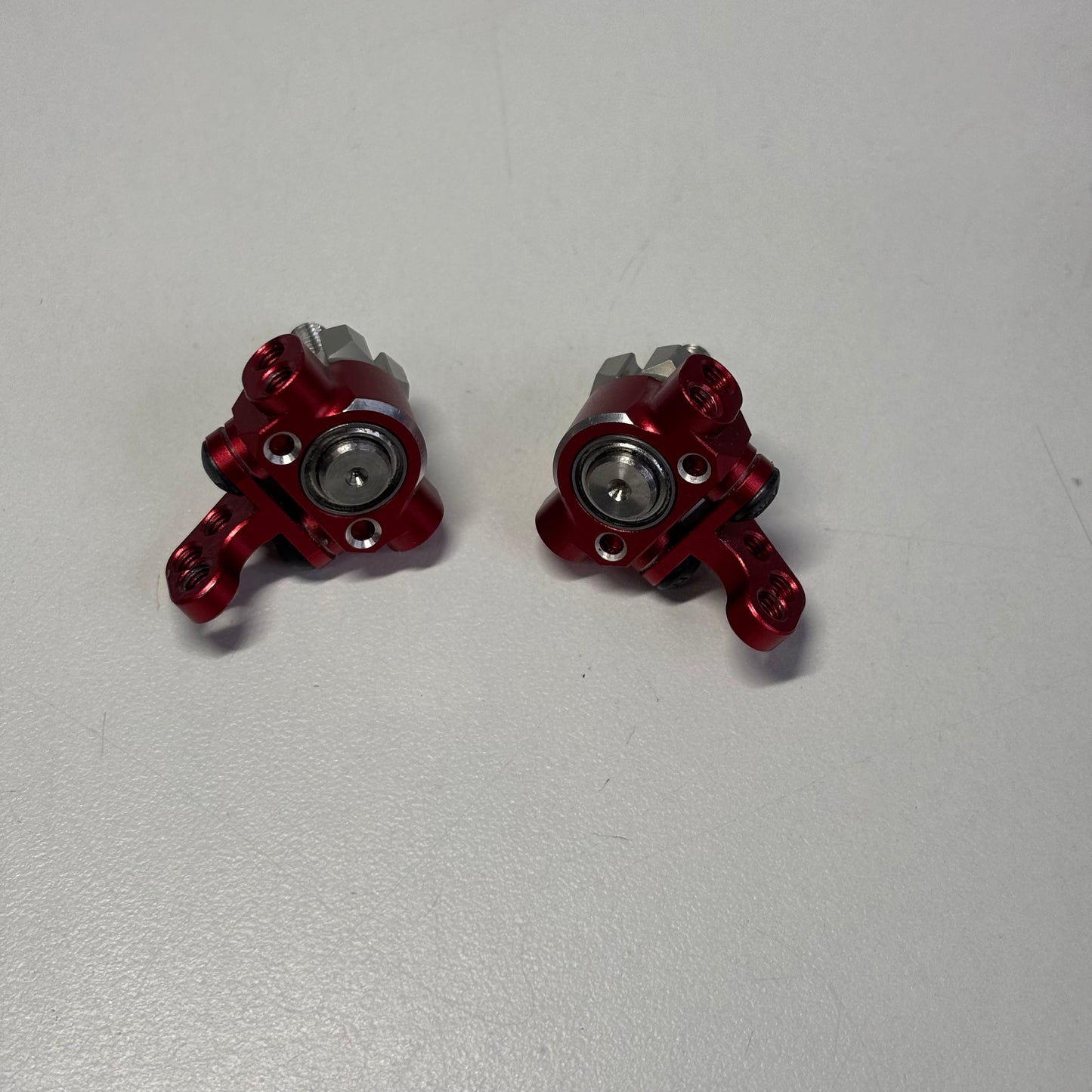 Rhino Racing Shark Front Knuckles