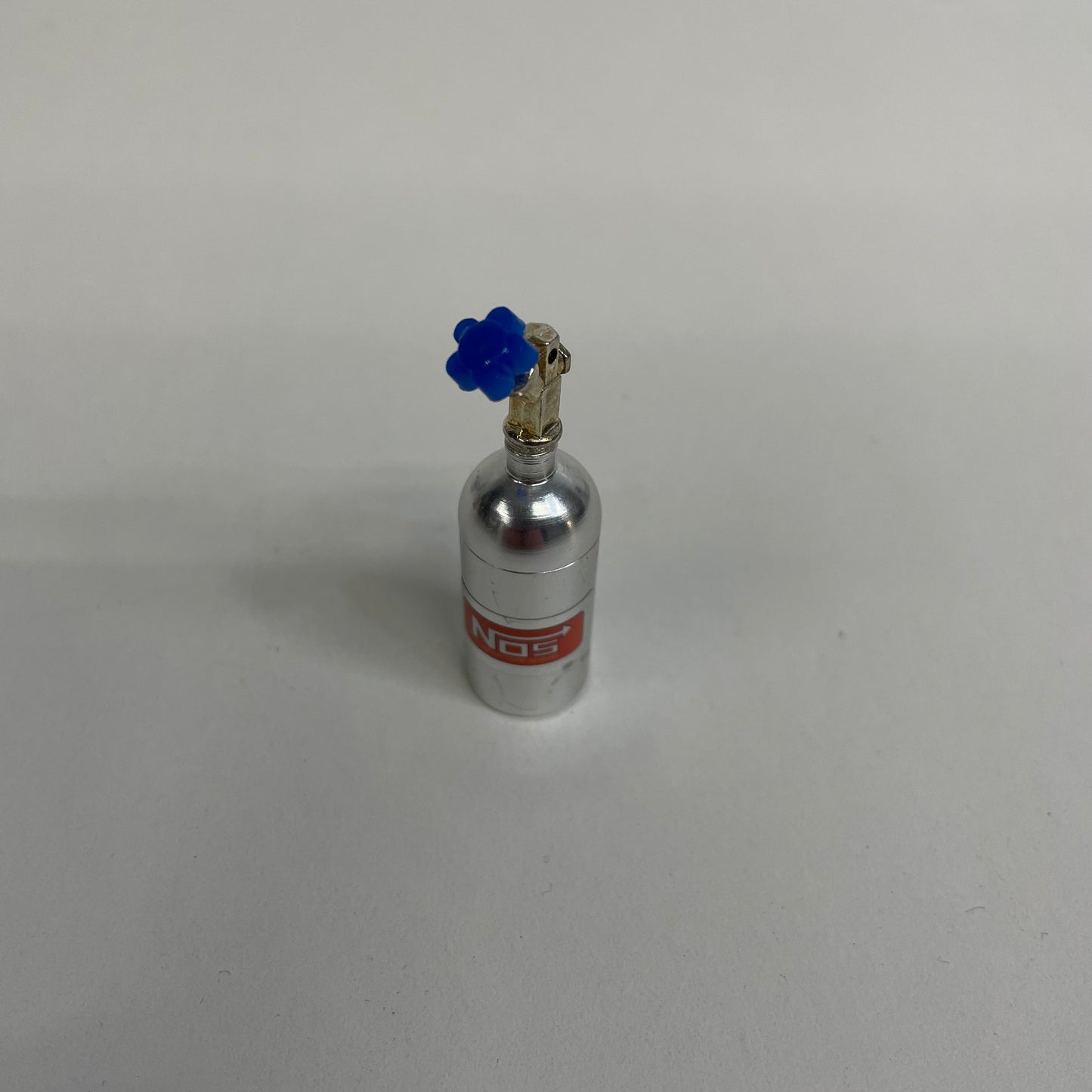 Scale Accessories Nos Bottle & Holder