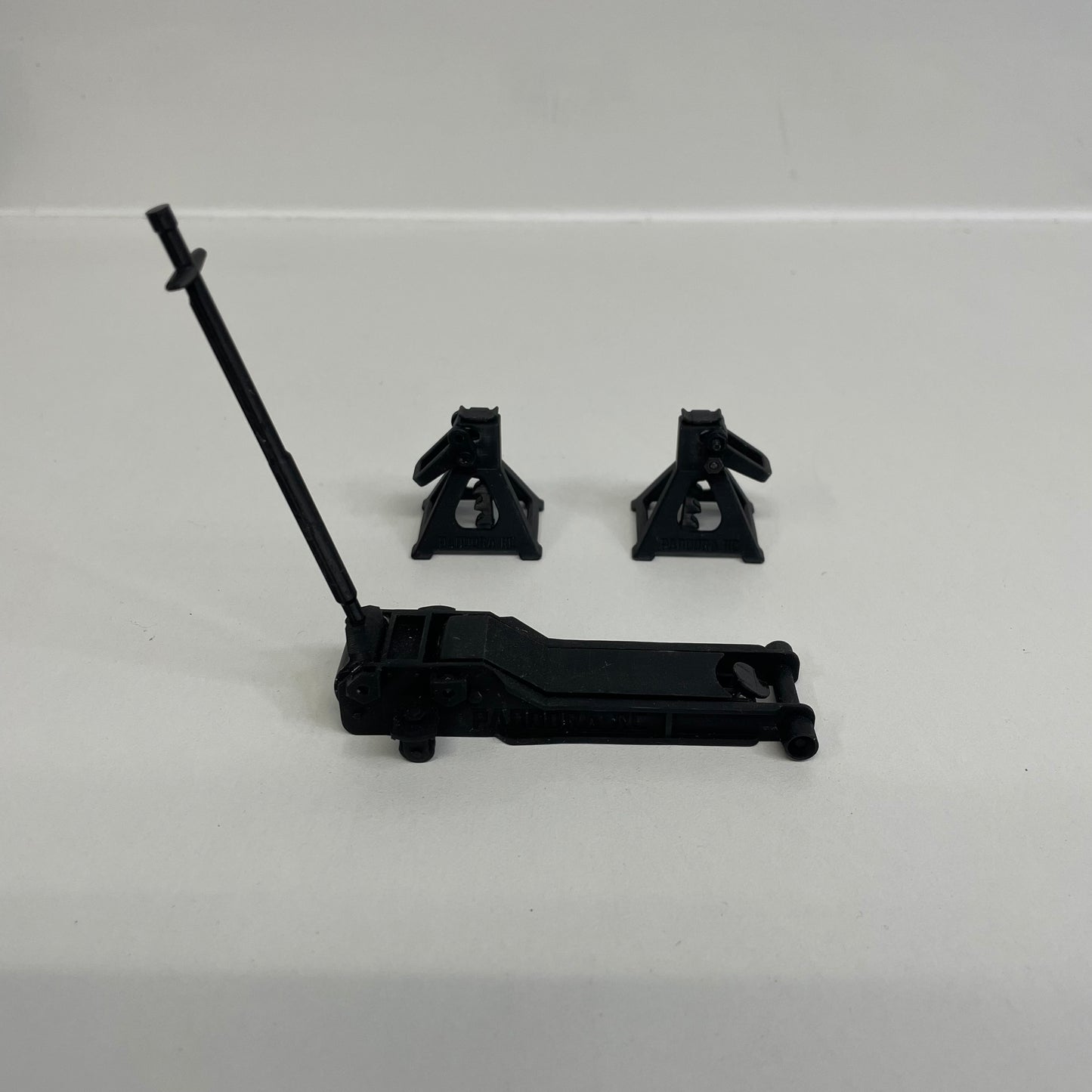 Scale Garage Accessories Trolley Jack and Axle Stands
