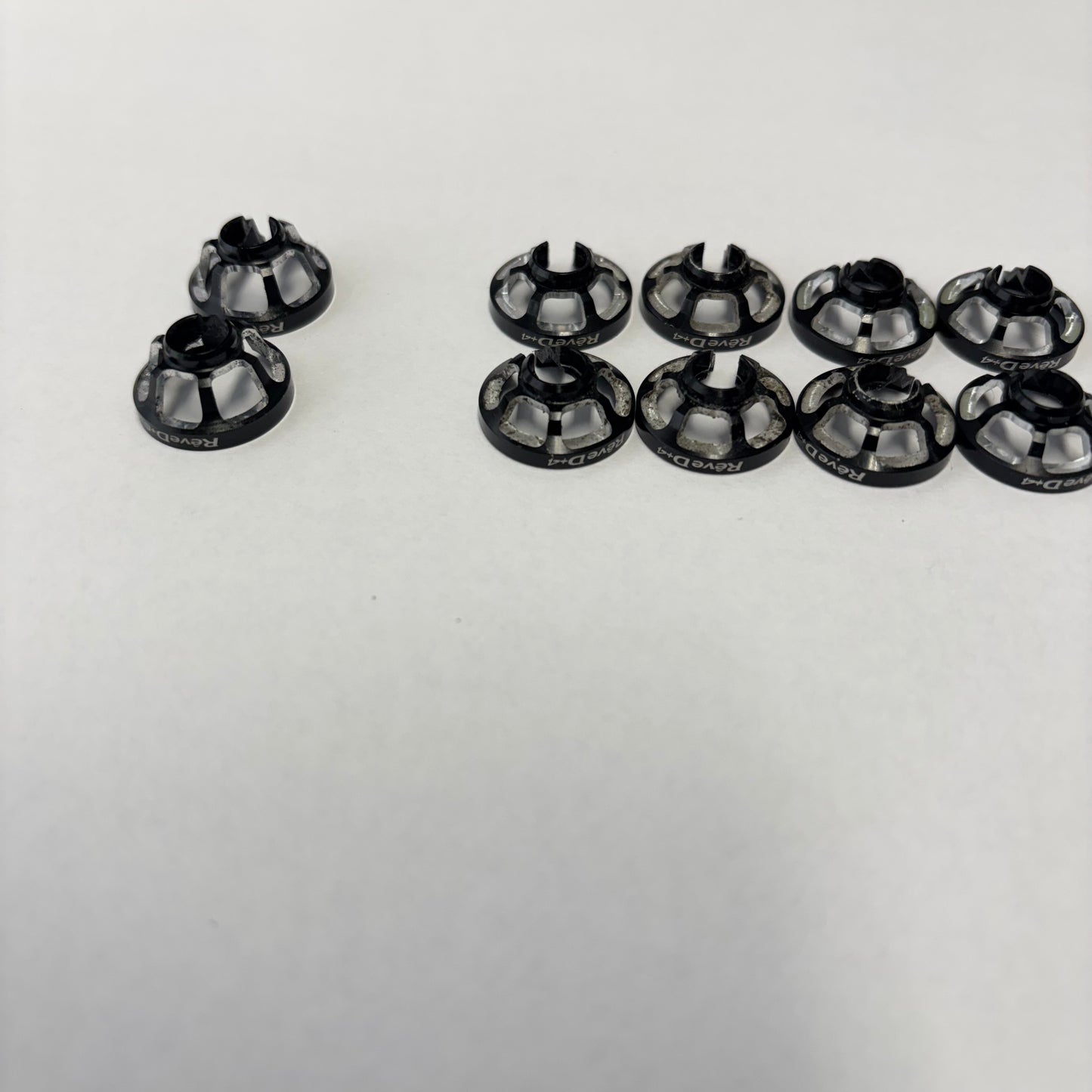 Reve D Spring Retainers +6 +4 0 Black Alloy