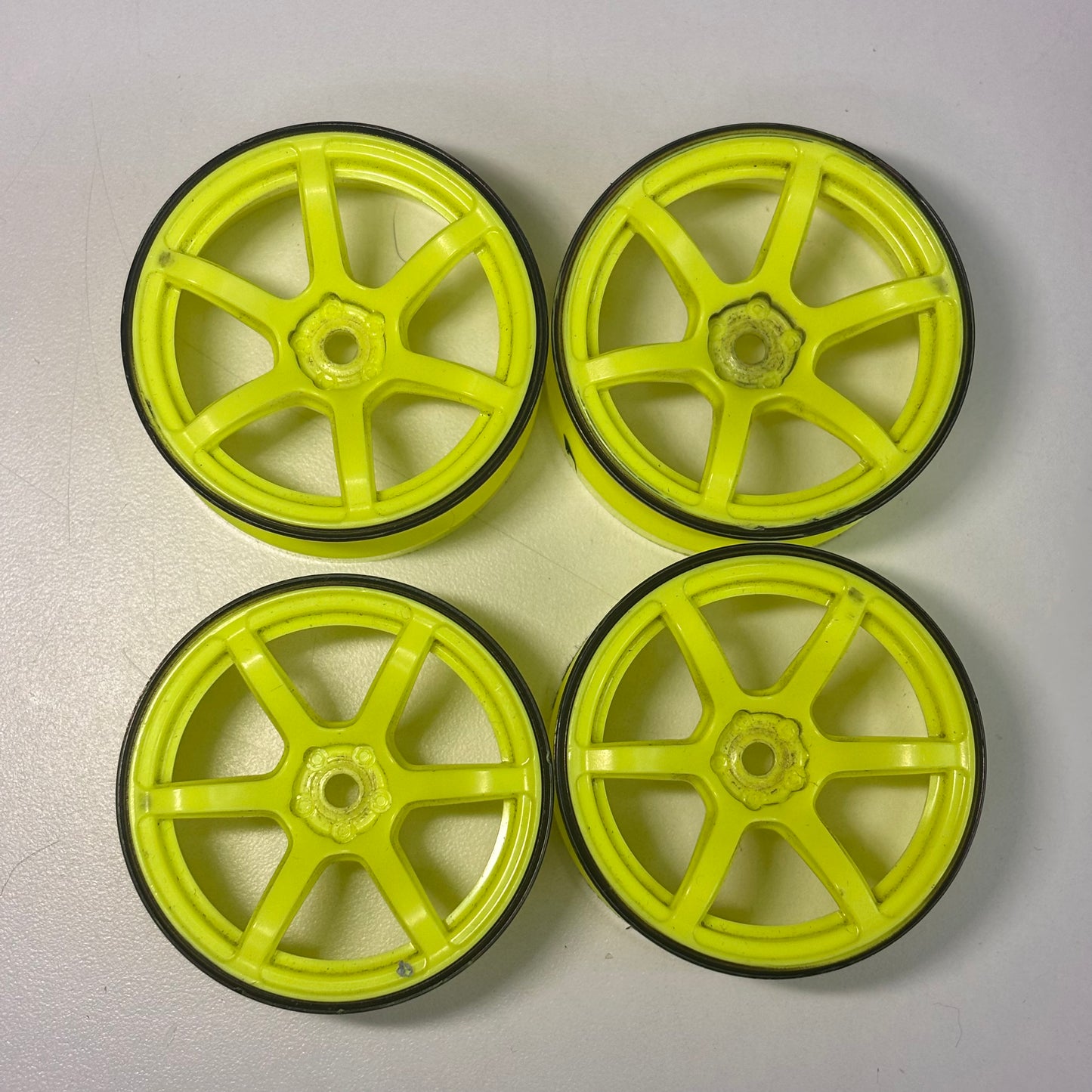 Yokomo Yellow Wheels Offset 6