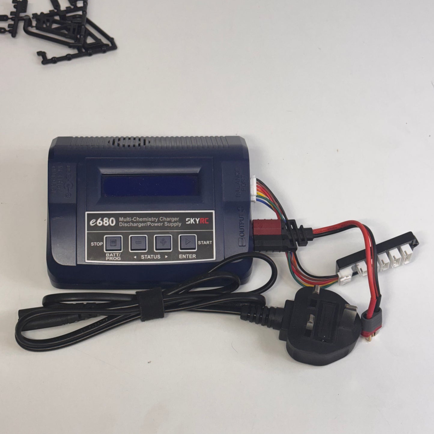 SkyRC Lipo Battery Charger e680