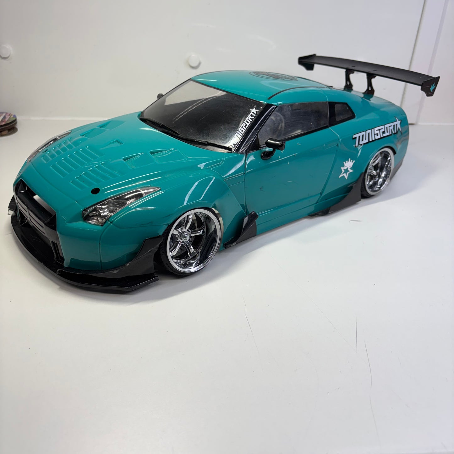 Nissan Skyline R35 GTR Teal Bodyshell