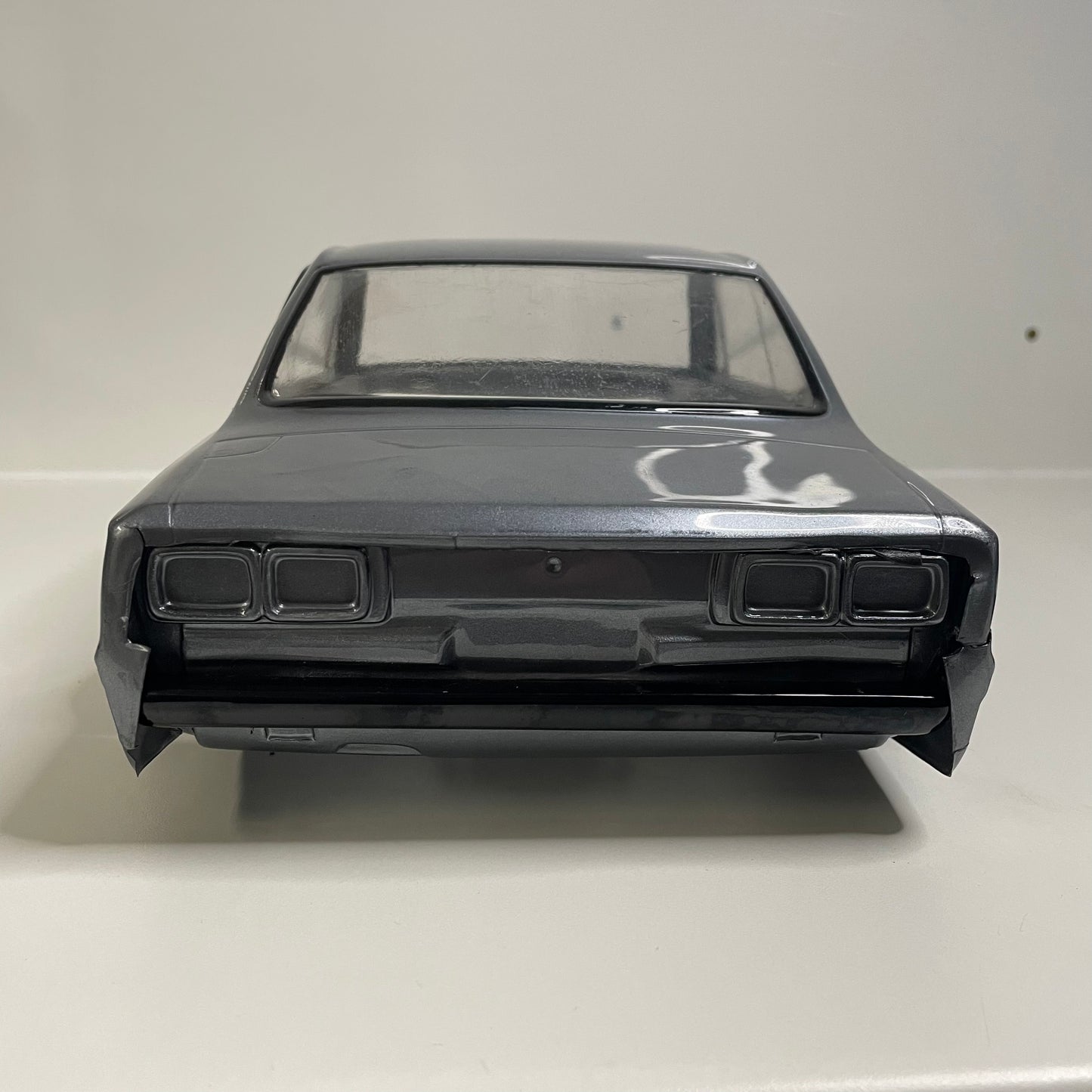 Hakosuka Nissan Skyline GT-R 2000GT Bodyshell Silver
