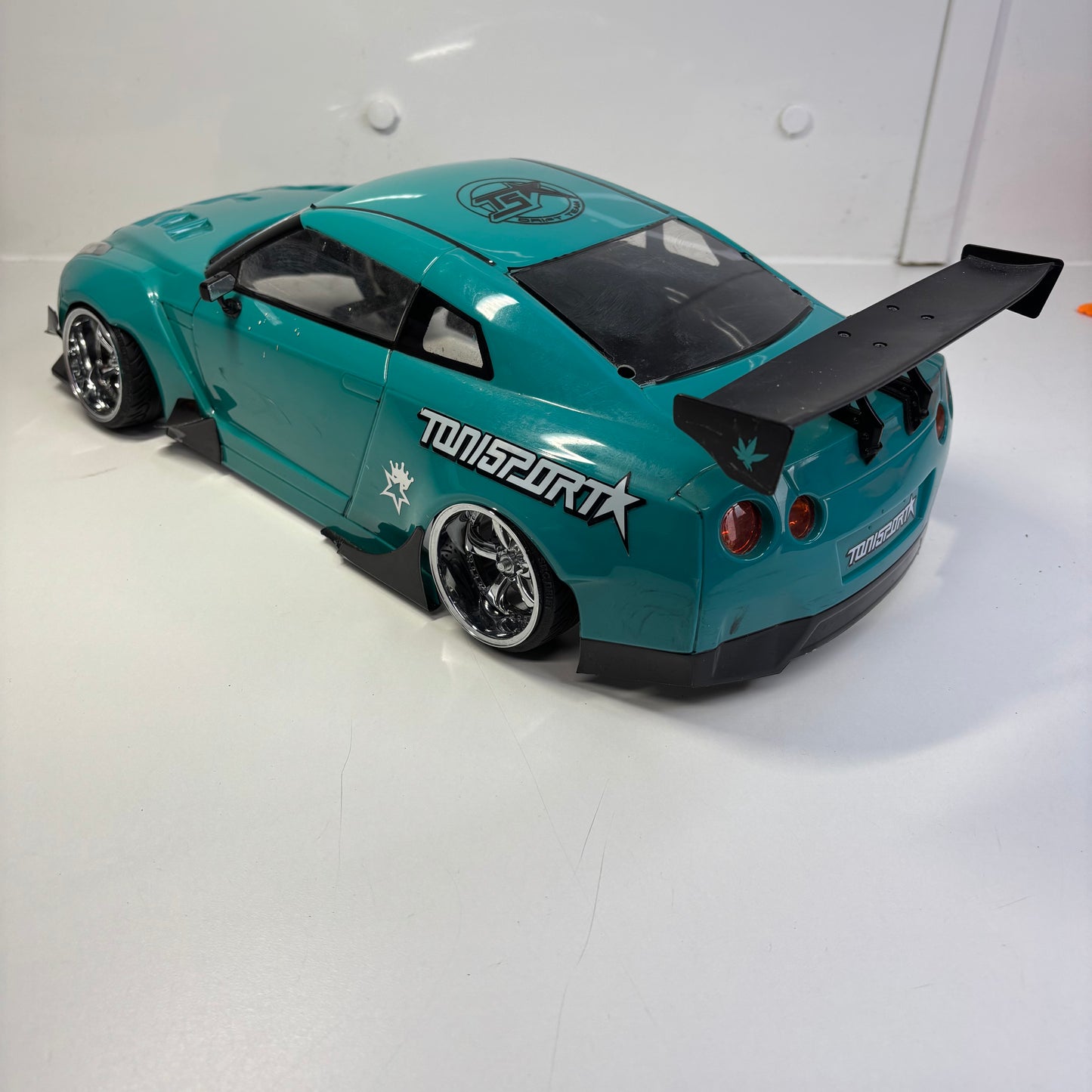 Nissan Skyline R35 GTR Teal Bodyshell