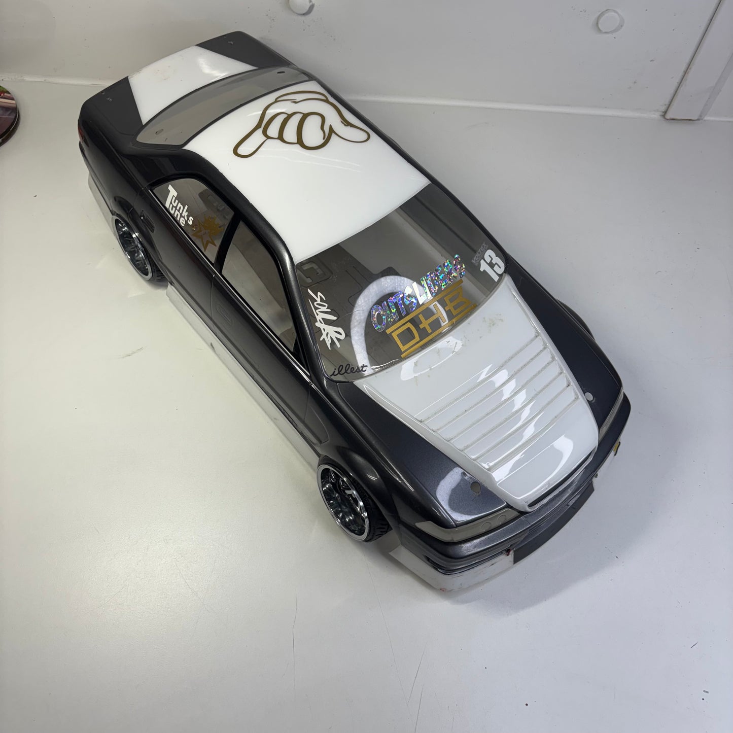Toyota Chaser JZX Mark II Black White Bodyshell