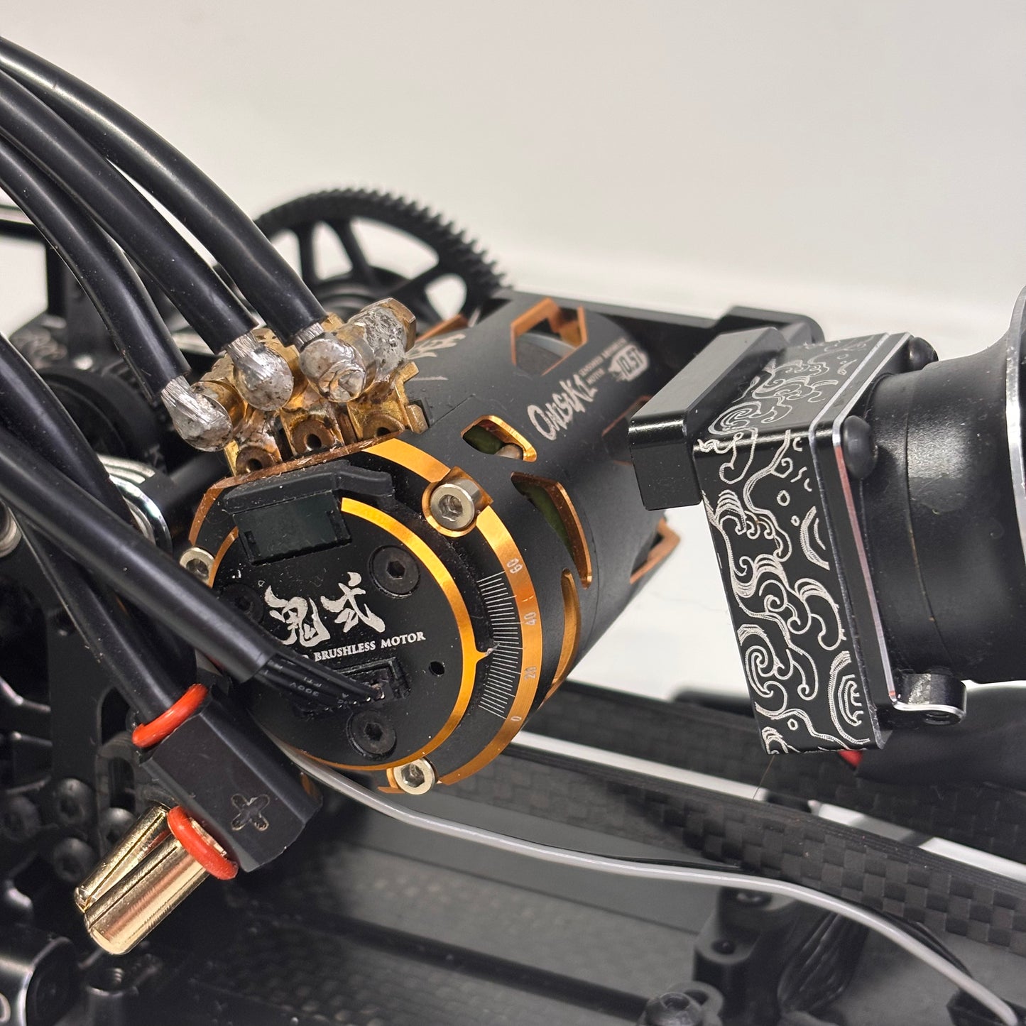 Onisiki Hannya Chassis Carbon Alloy 1:10 ARTR Onisiki Brushless Electrics Number 274/300