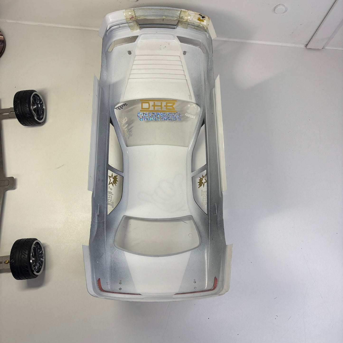 Toyota Chaser JZX Mark II Black White Bodyshell