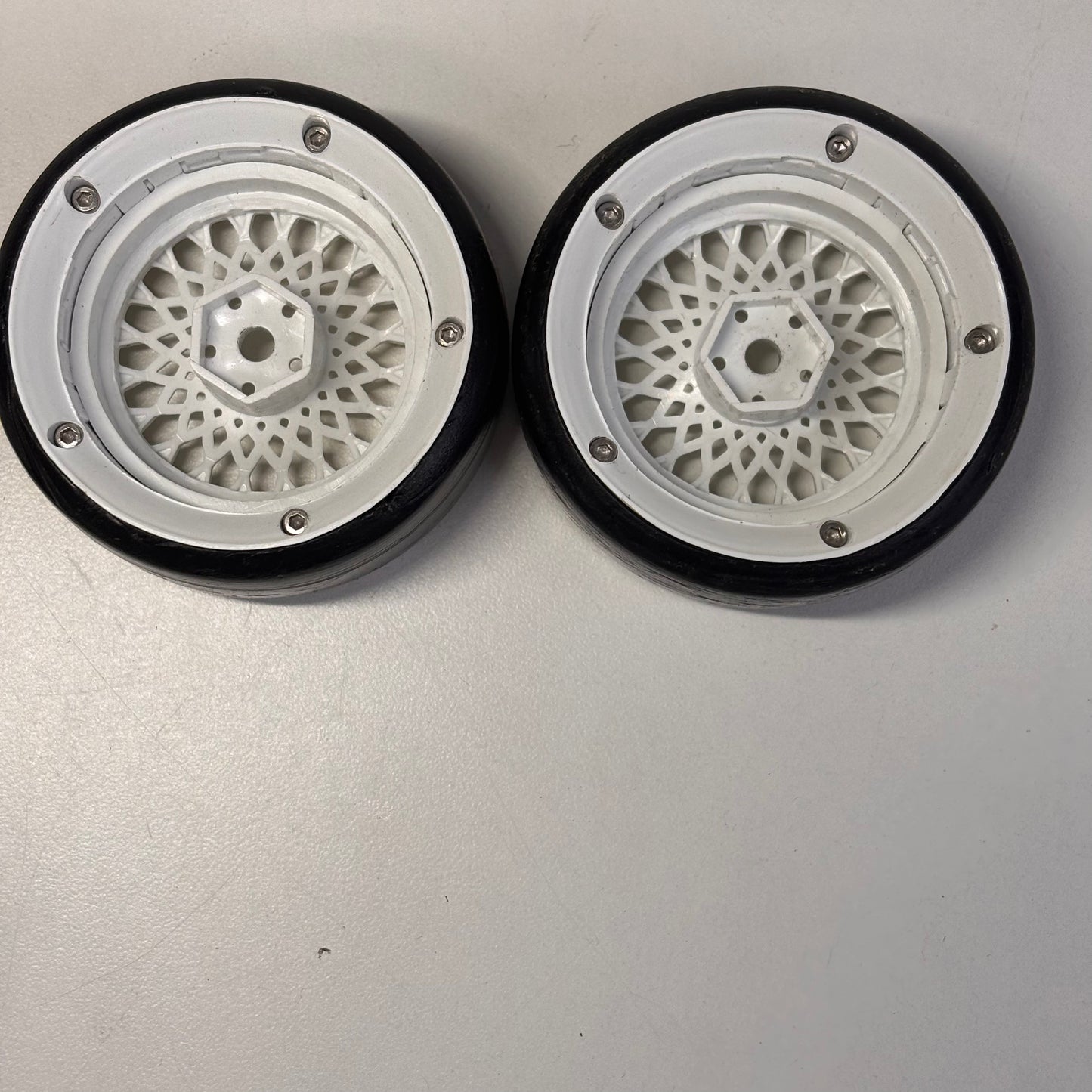 DS Racing Drift Element 2 White Wheels And Tyres Pair