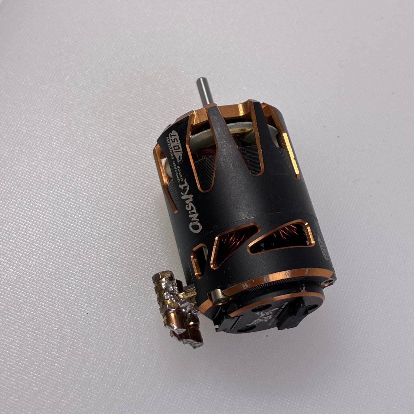 Onisiki Sura Sensored Brushless Motor 10.5T Black Gold
