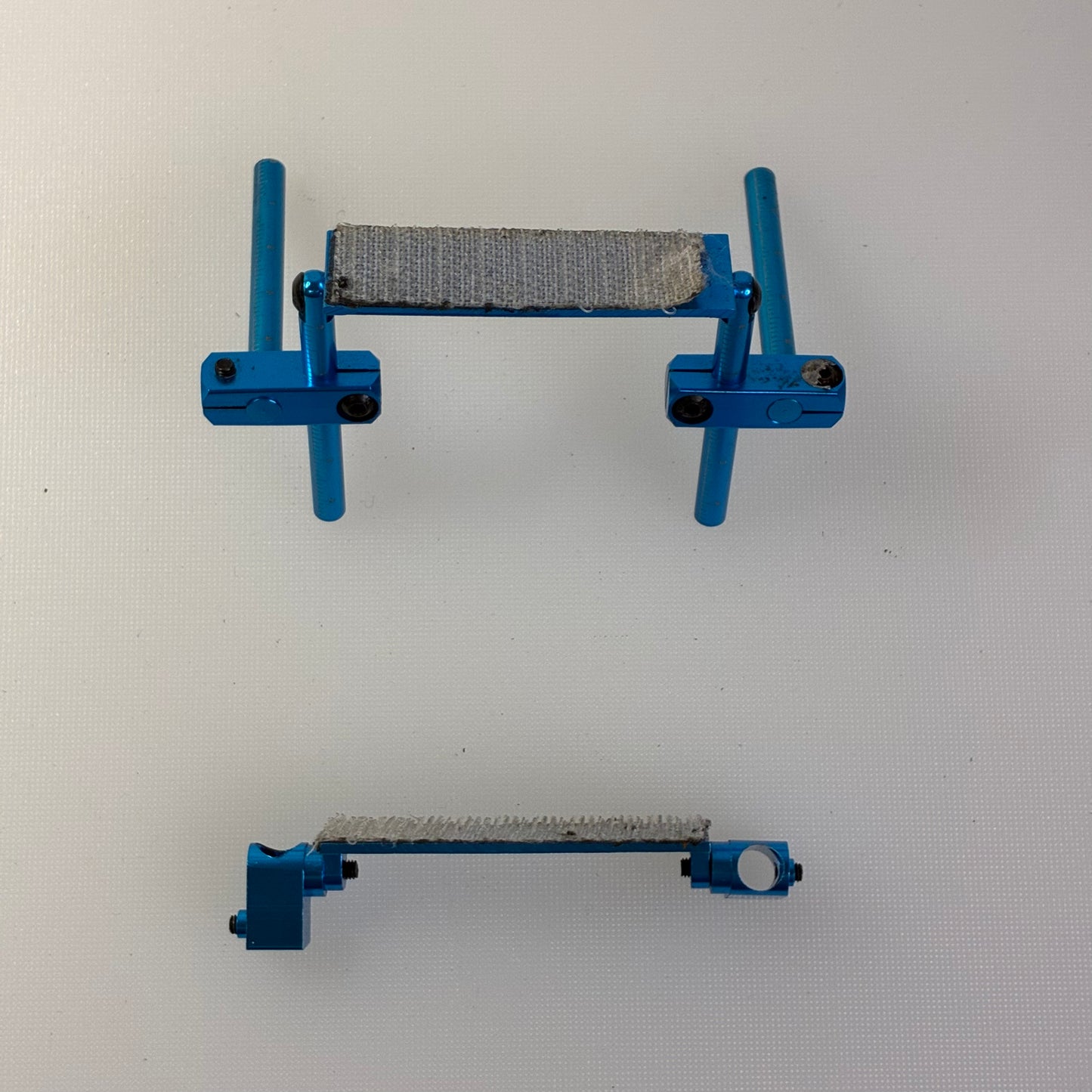 Blue Alloy Body Mount Set Velcro