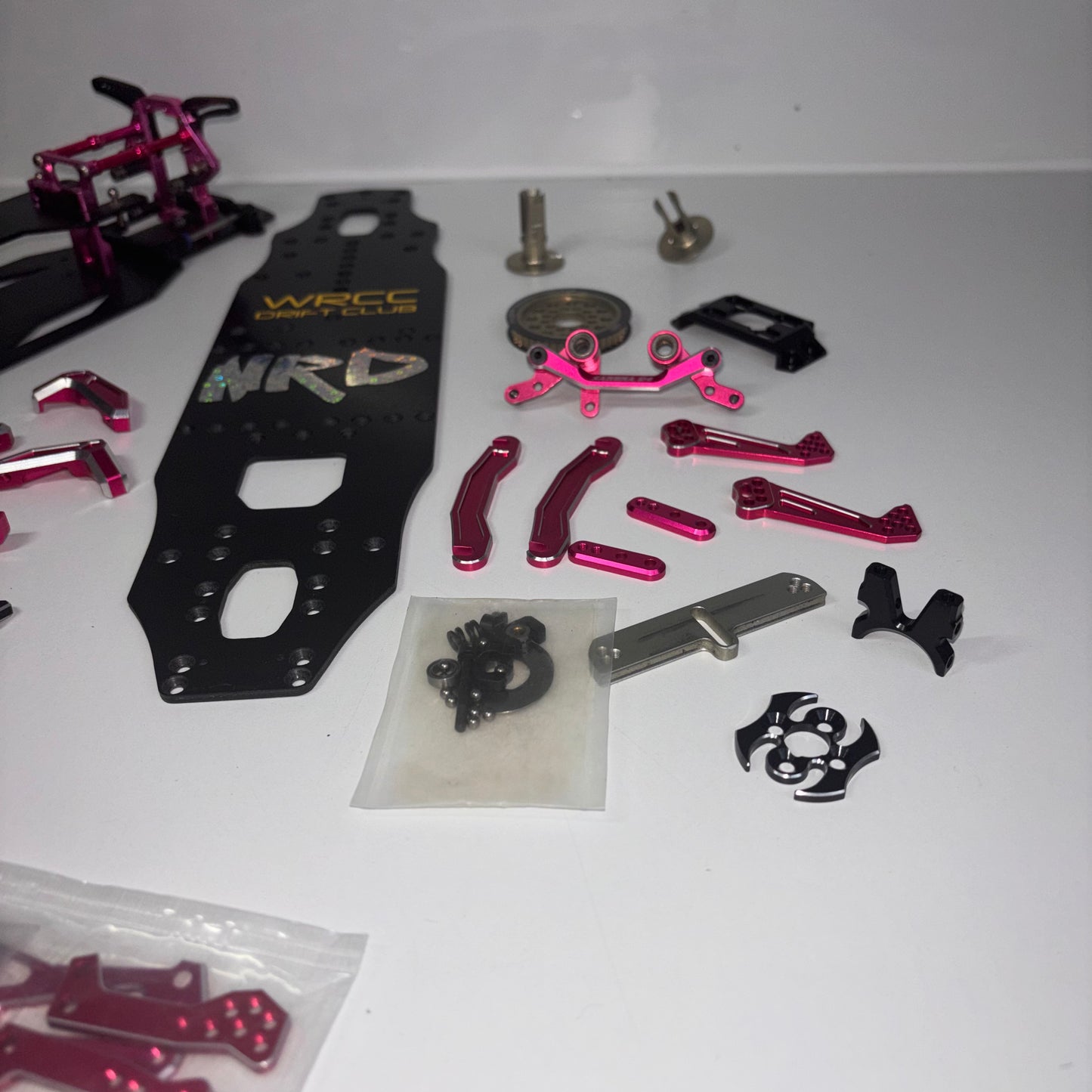3Racing Sakura D4 Chassis Pink VX Dock Carbon Alloy Loads of Extra's