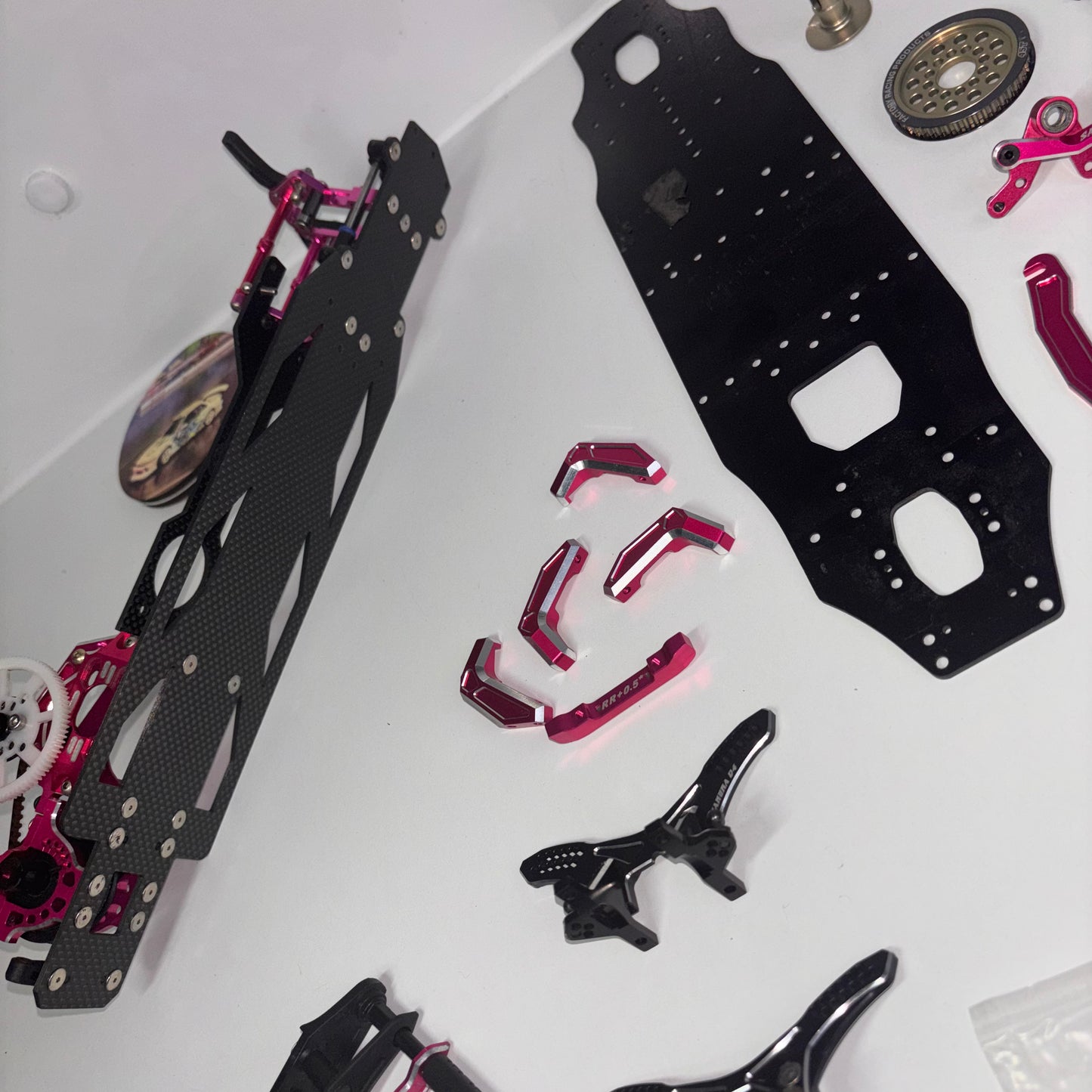 3Racing Sakura D4 Chassis Pink VX Dock Carbon Alloy Loads of Extra's
