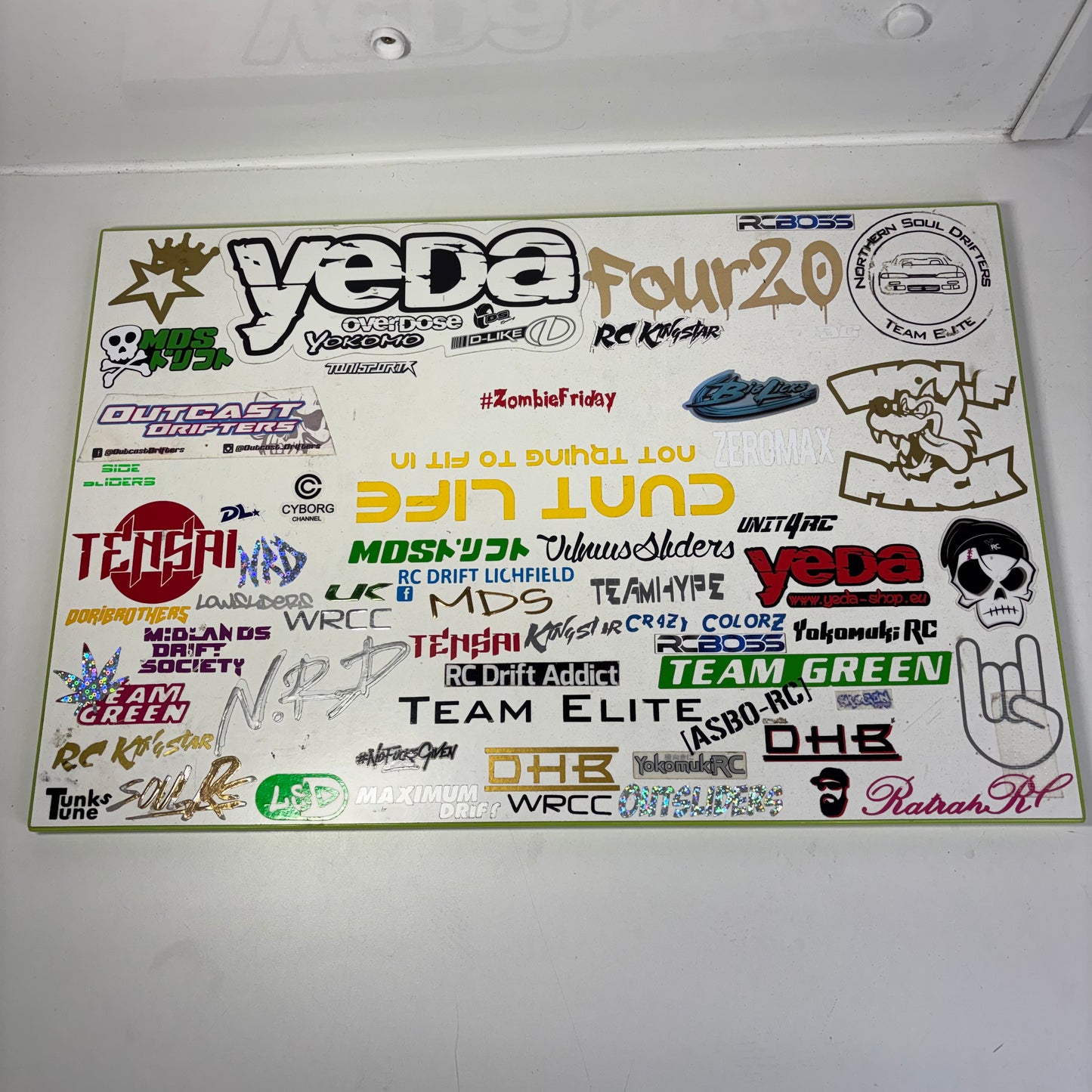 Yeda Pit Station Board