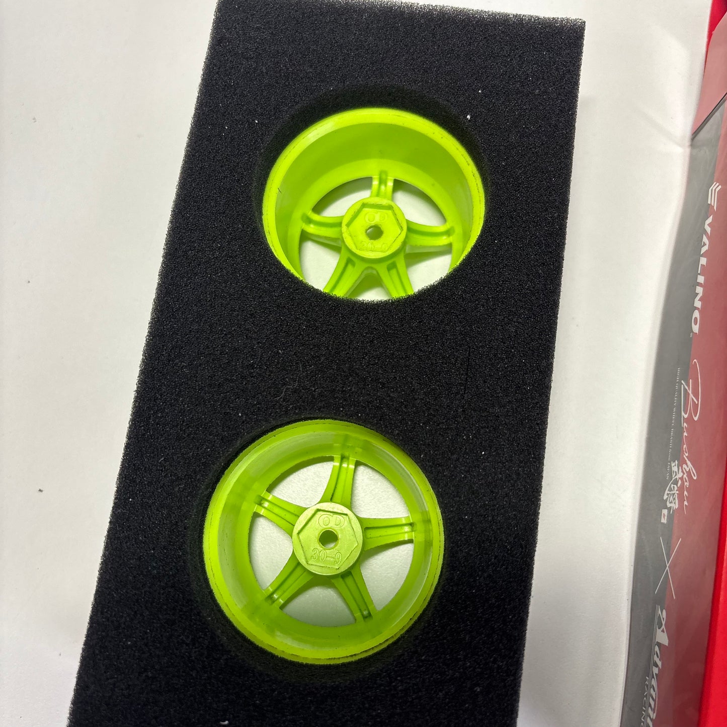 Overdose Valino 30mm Wheels Offset 9 Green/Yellow