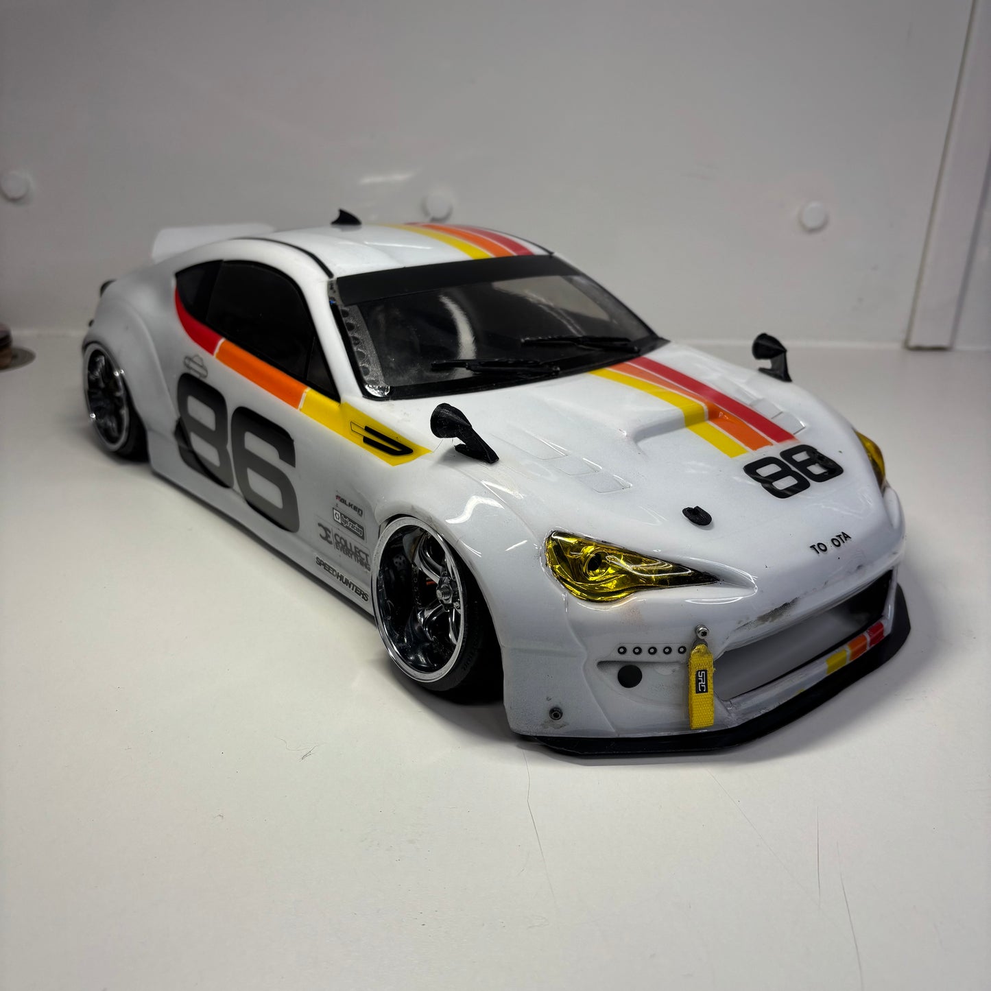 Toyota GT86 White Bodyshell Wide 200mm+