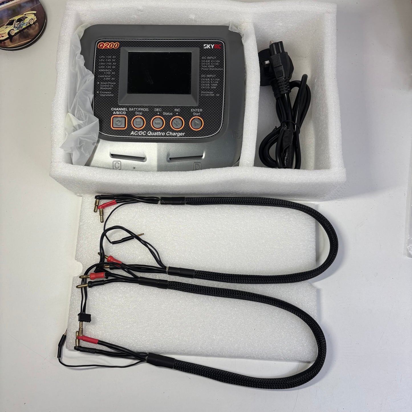 SkyRC Quad Charger 4 Port Q200 USB 200W