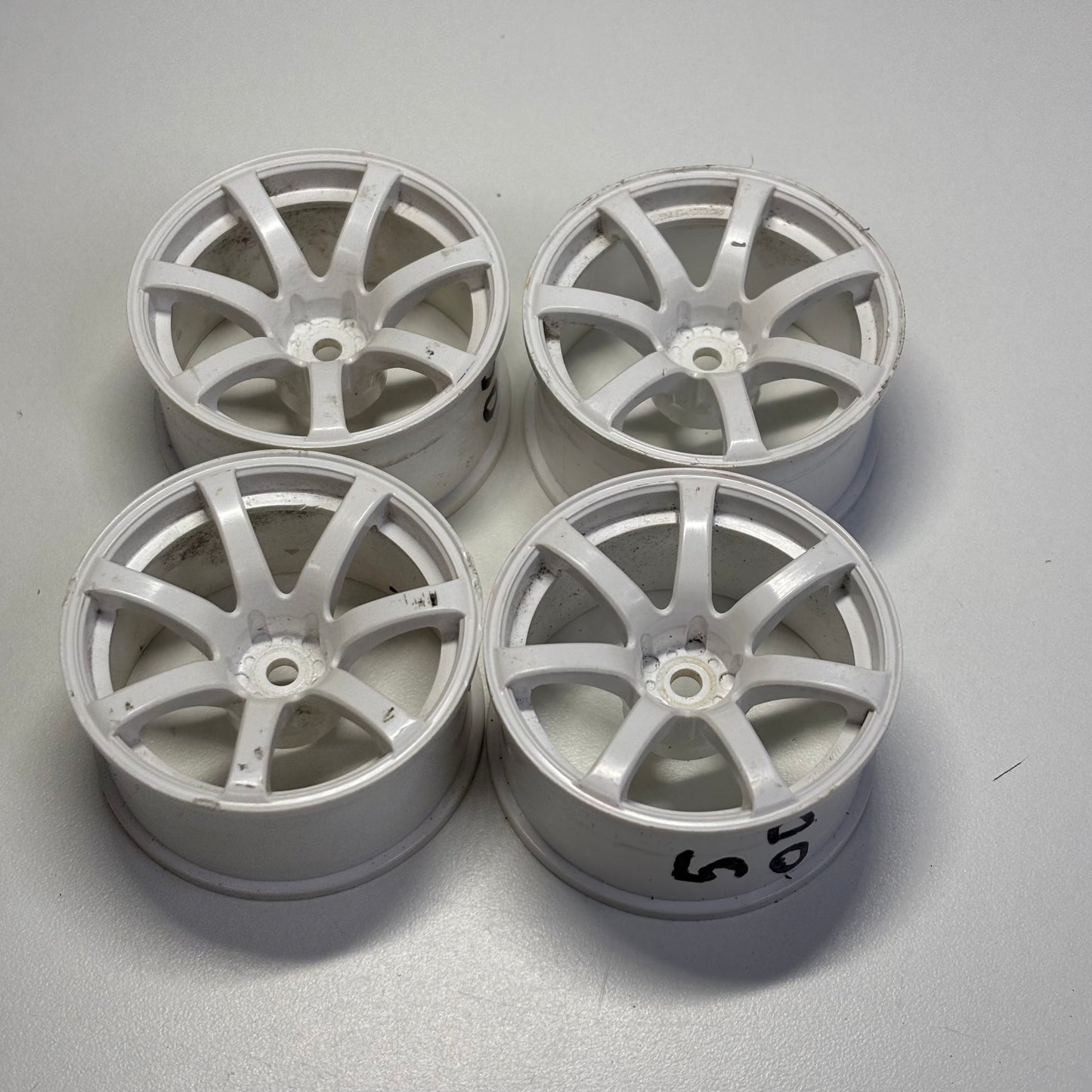 Overdose Work XT7 White Wheels Offset 5/7