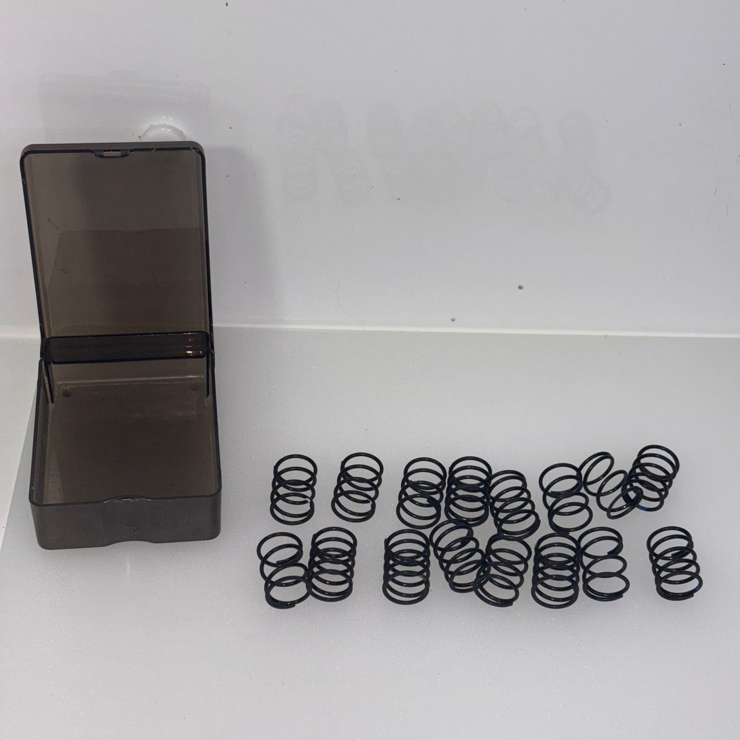 Short Hard Spring Set & Case 8 x Pairs