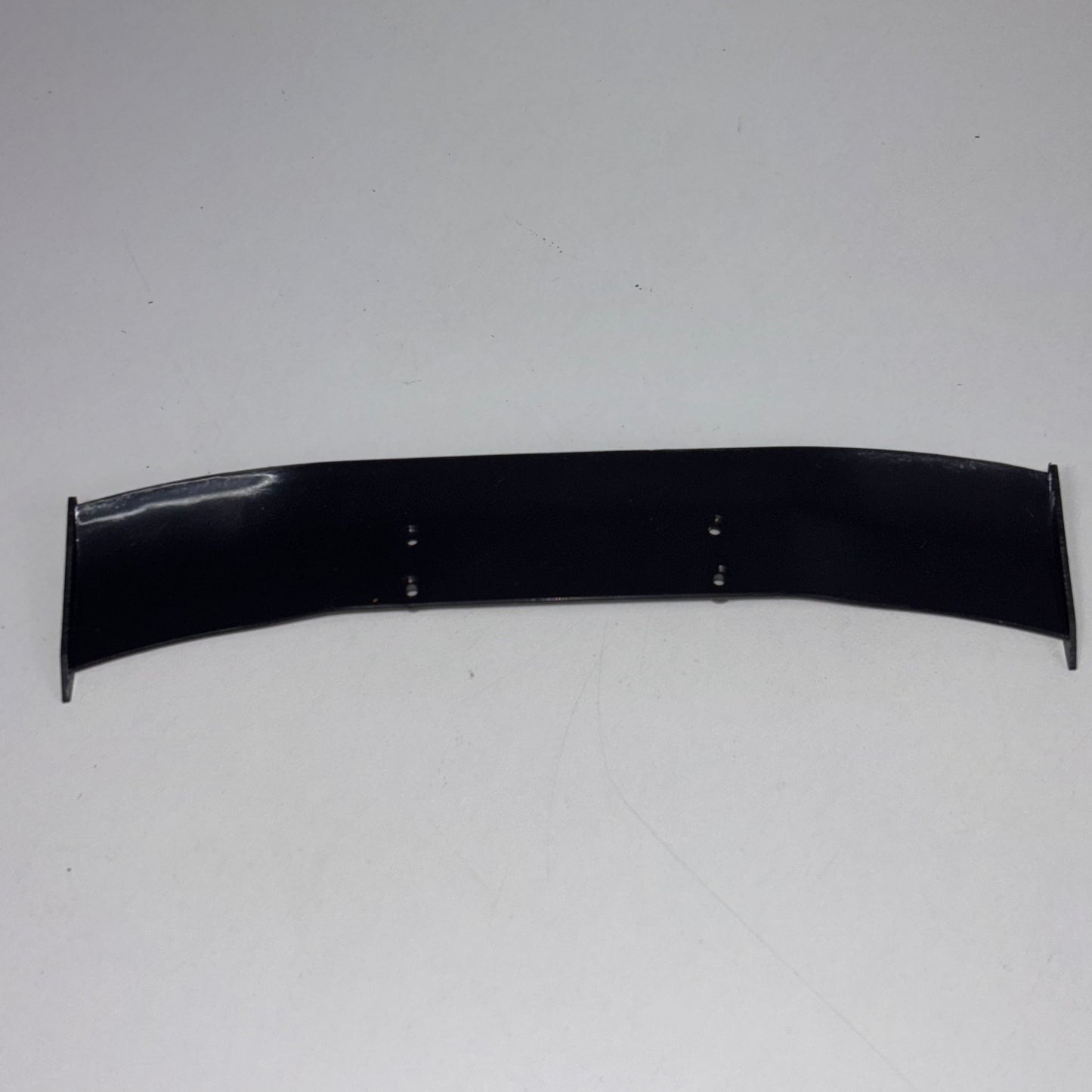 Spoiler Gloss Black Wing