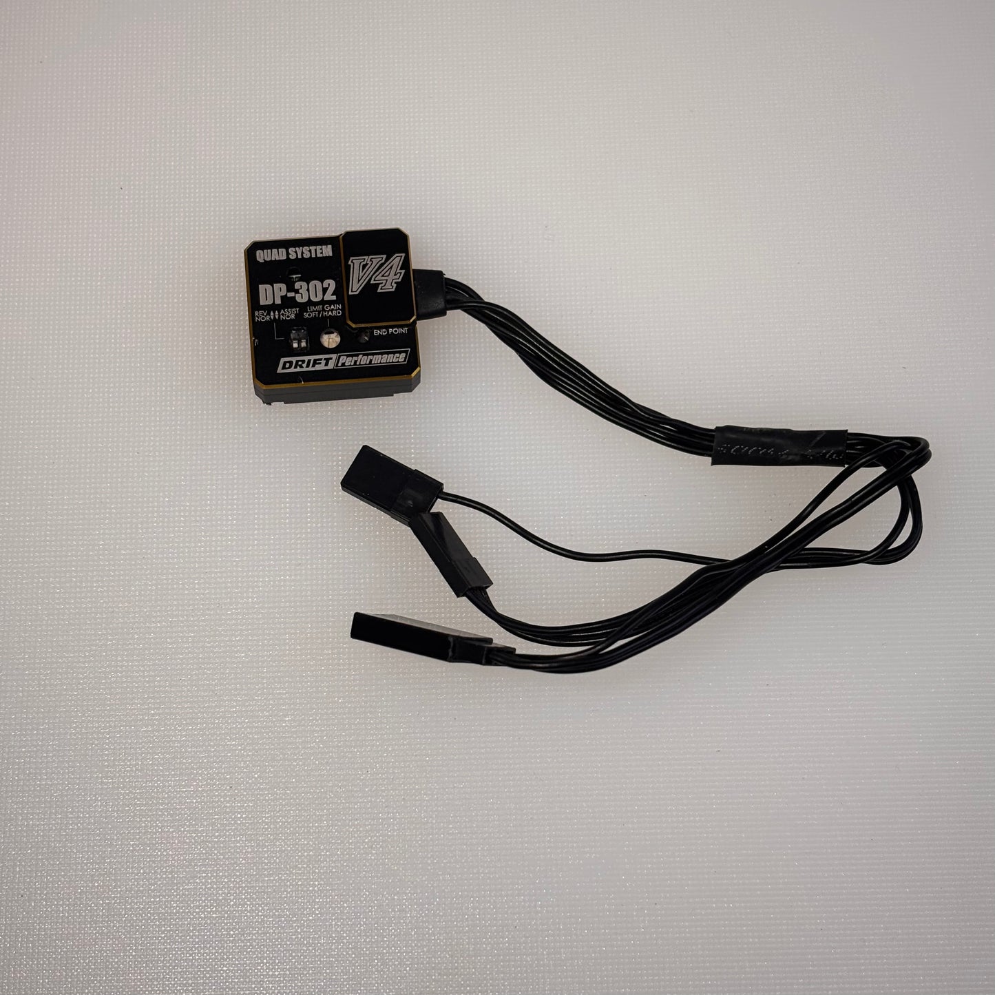 Yokomo V4 Gyro DP-302 Black & Gold Alloy