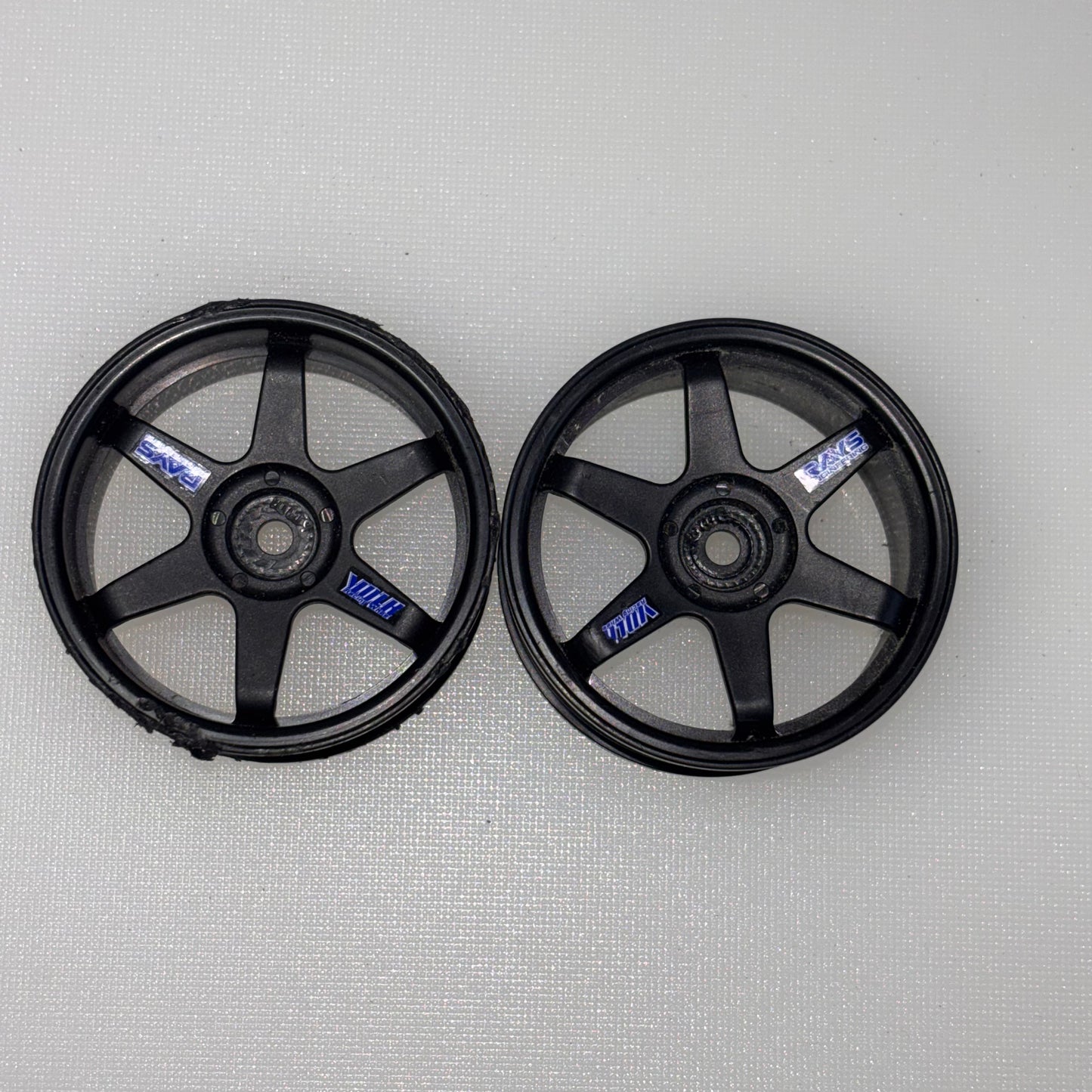 HPI 2 x Black Rays Wheels