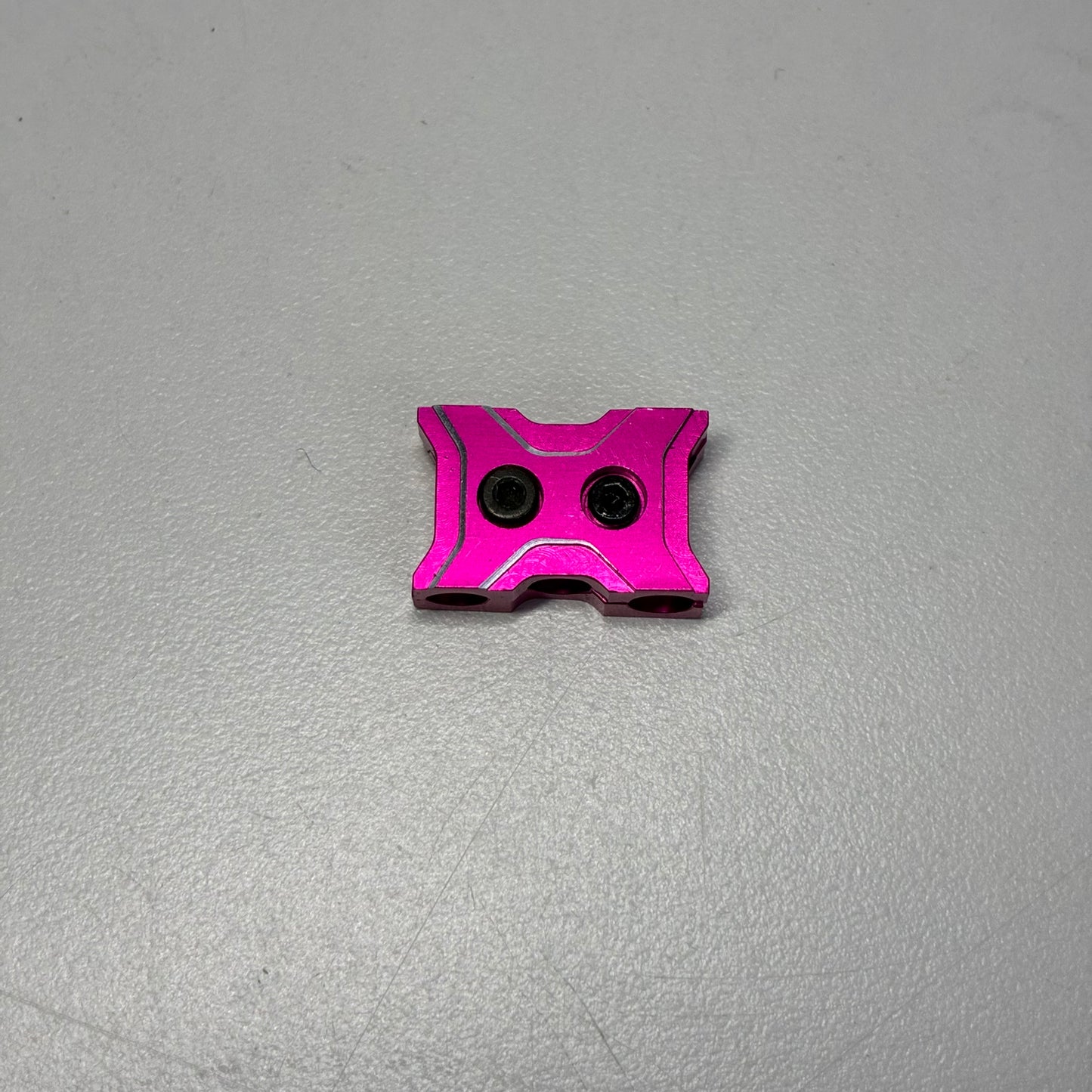 Pink Alloy 3 Wire Cable Clamp