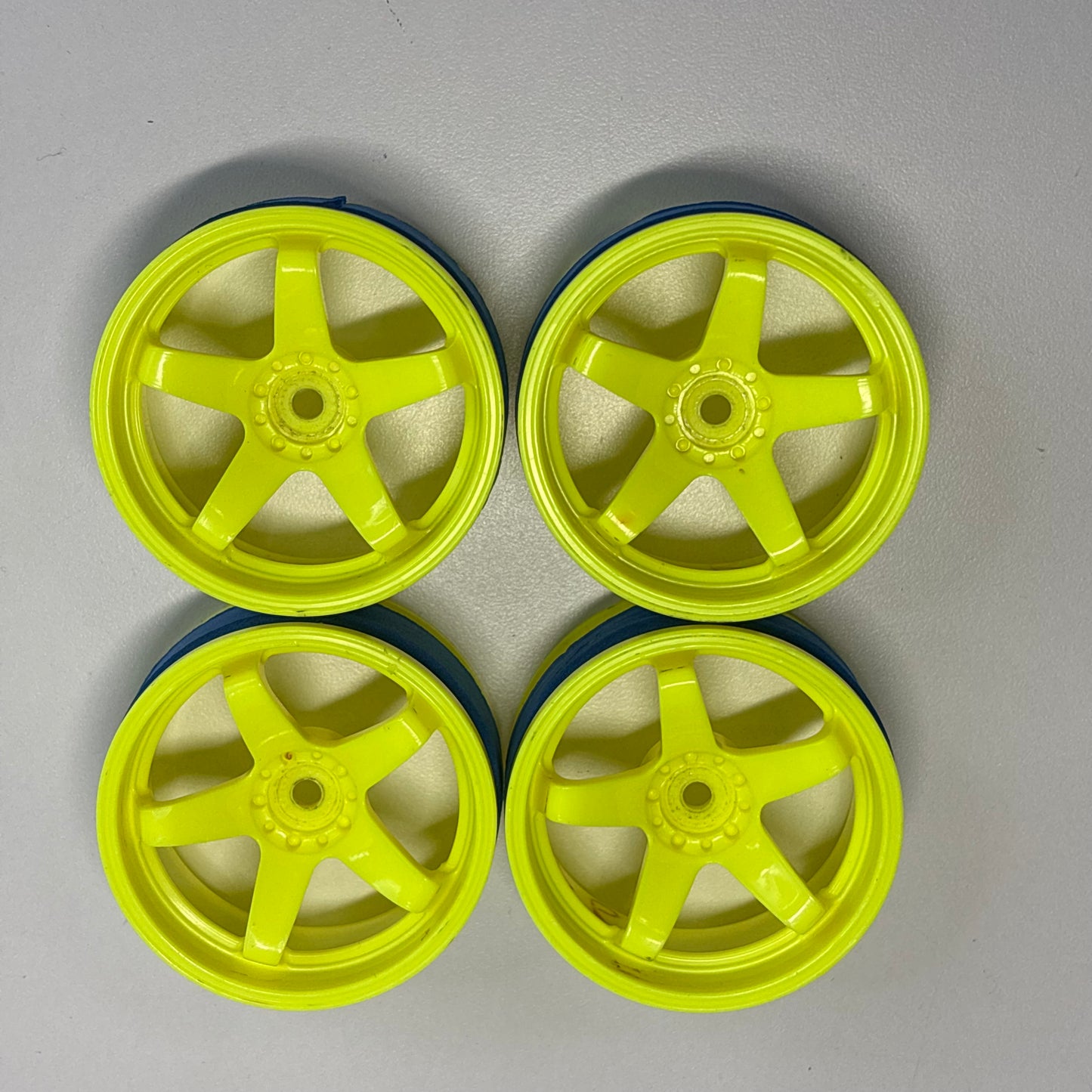 Topline Yellow Wheels Offset 6mm