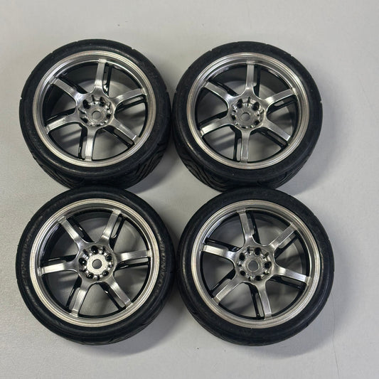 Chrome & Black Wheels And Tyres Offset 4-5mm