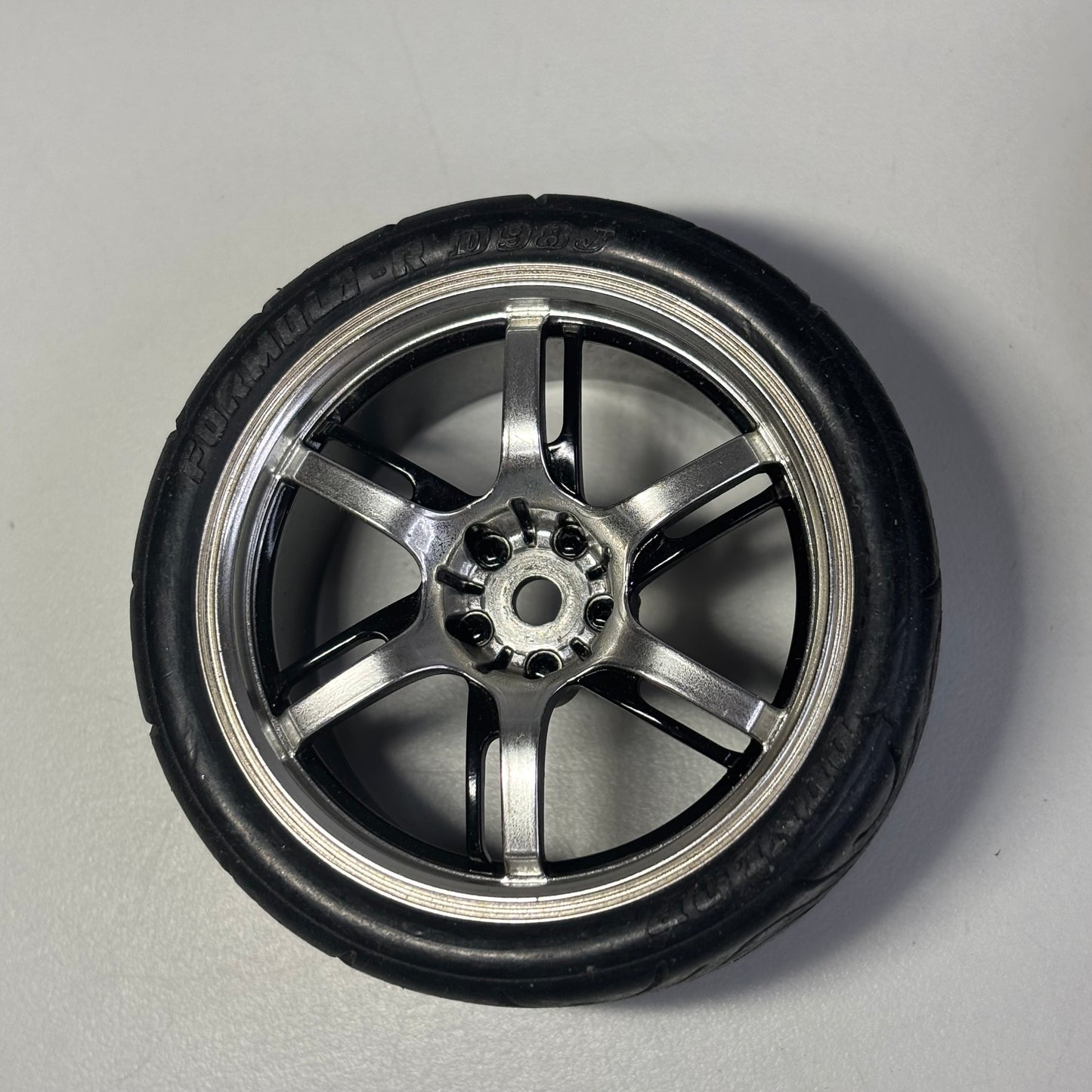 Chrome & Black Wheels And Tyres Offset 4-5mm