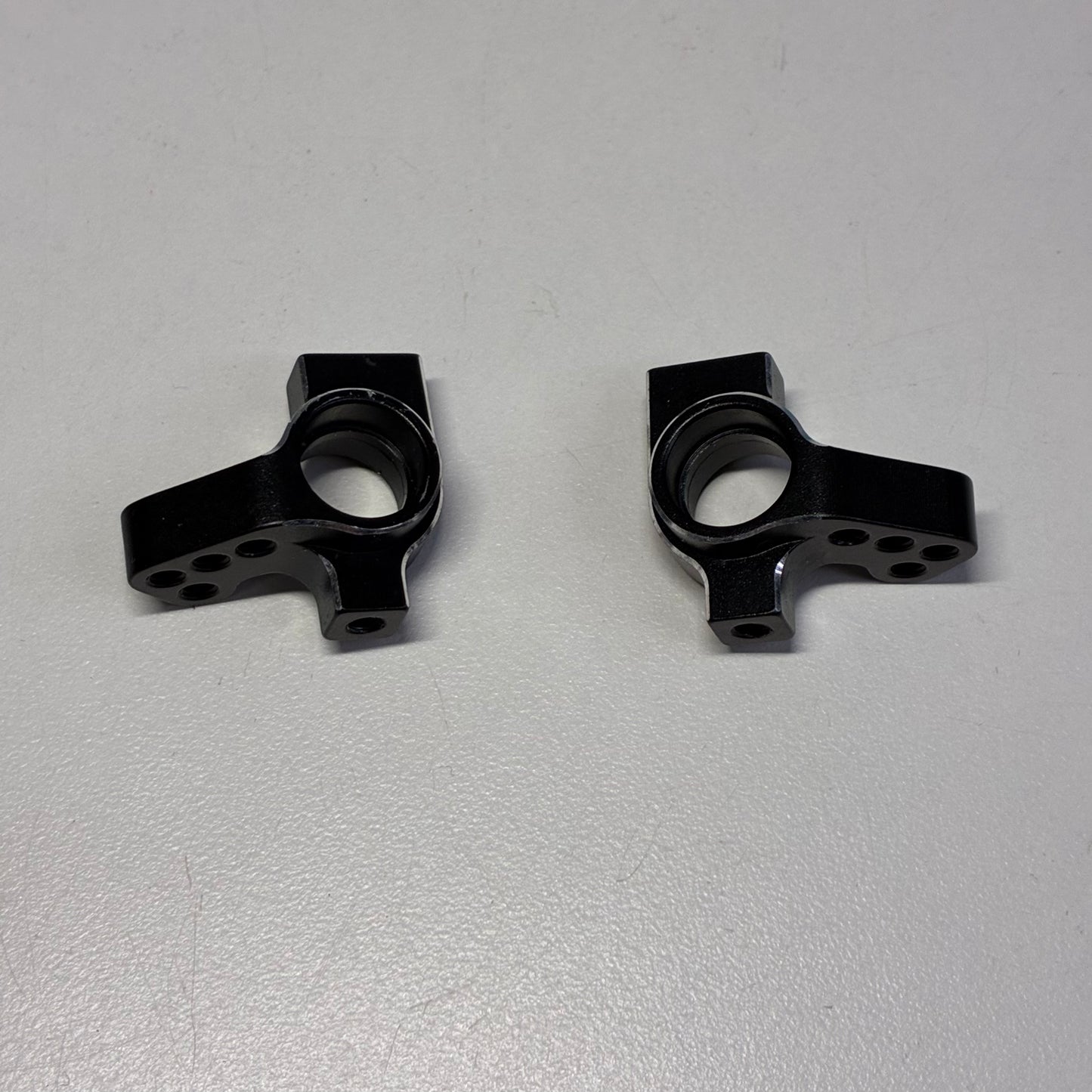 Yeah Racing Front Knuckles Black Alloy YD2 MC1