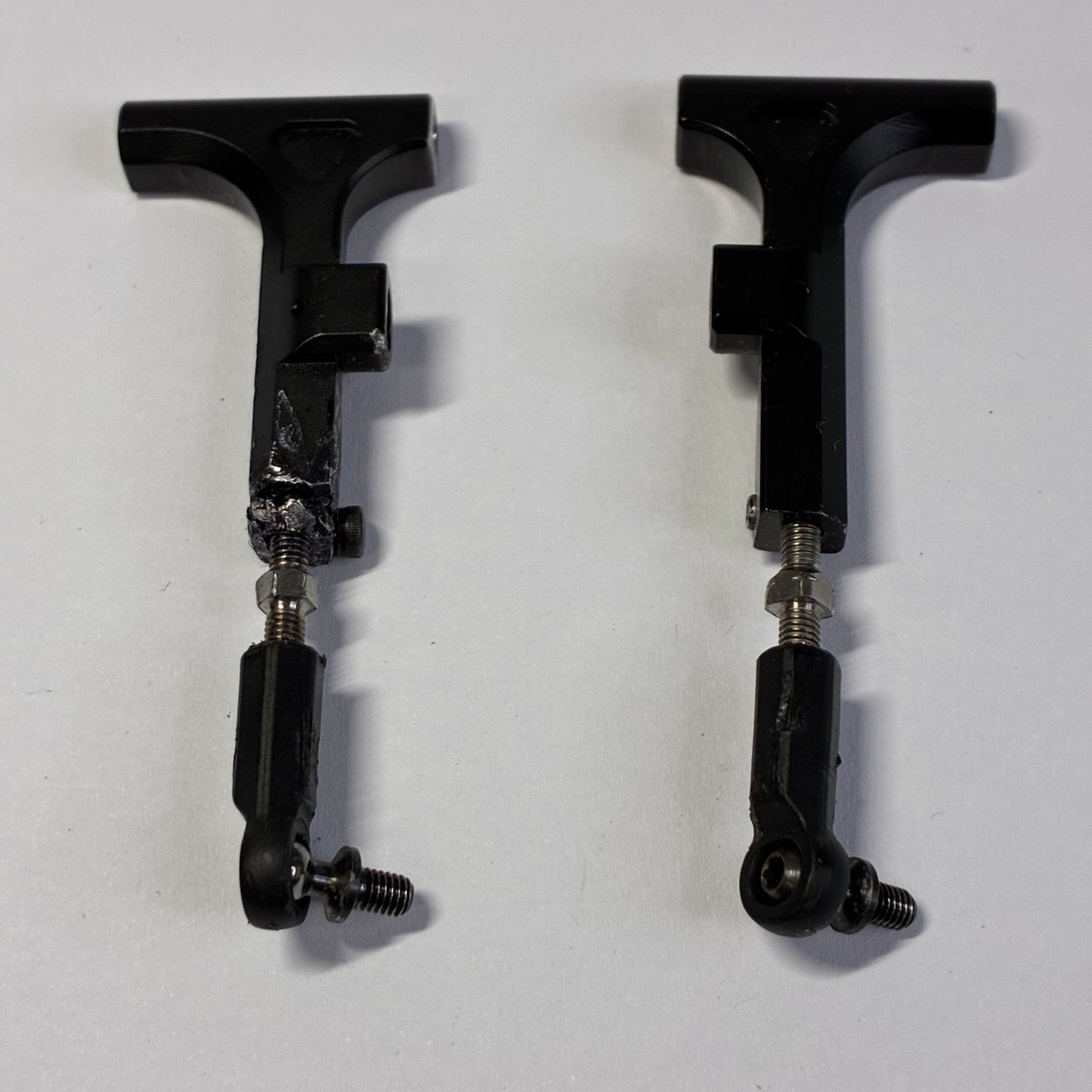 Reve D Front Lower Arms YD2 MC1 Black Alloy