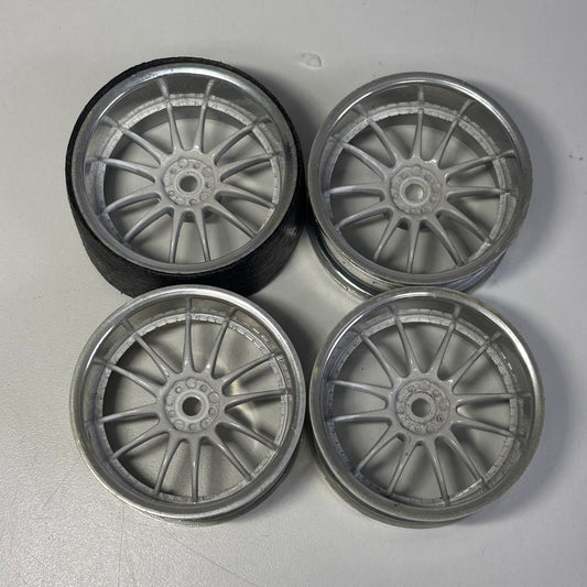 Yokomo White Silver Wheels Offset 6mm