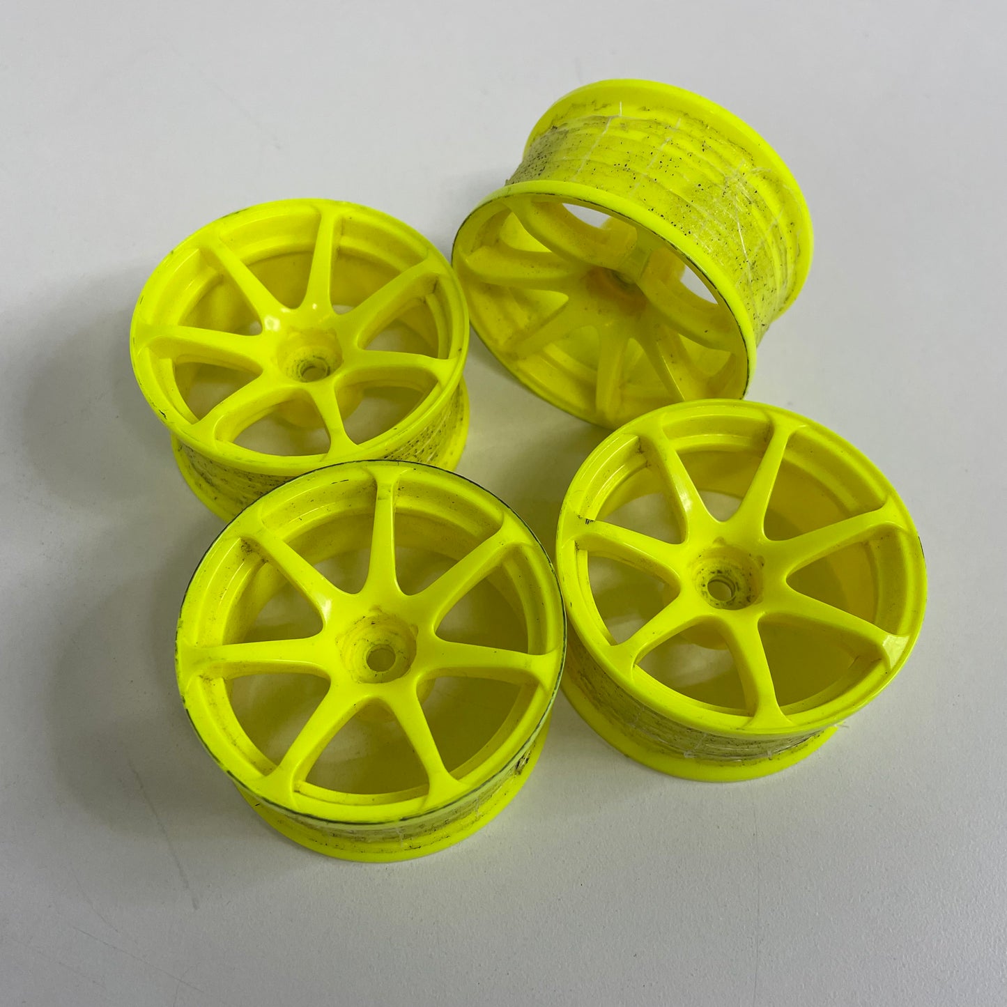 Yellow Wheels Offset 7mm