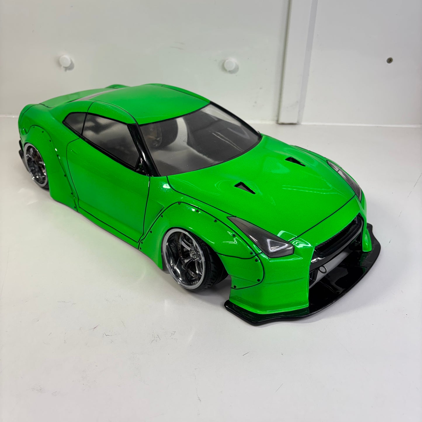 Tetsujin Nissan R35 GTR Green Bodyshell
