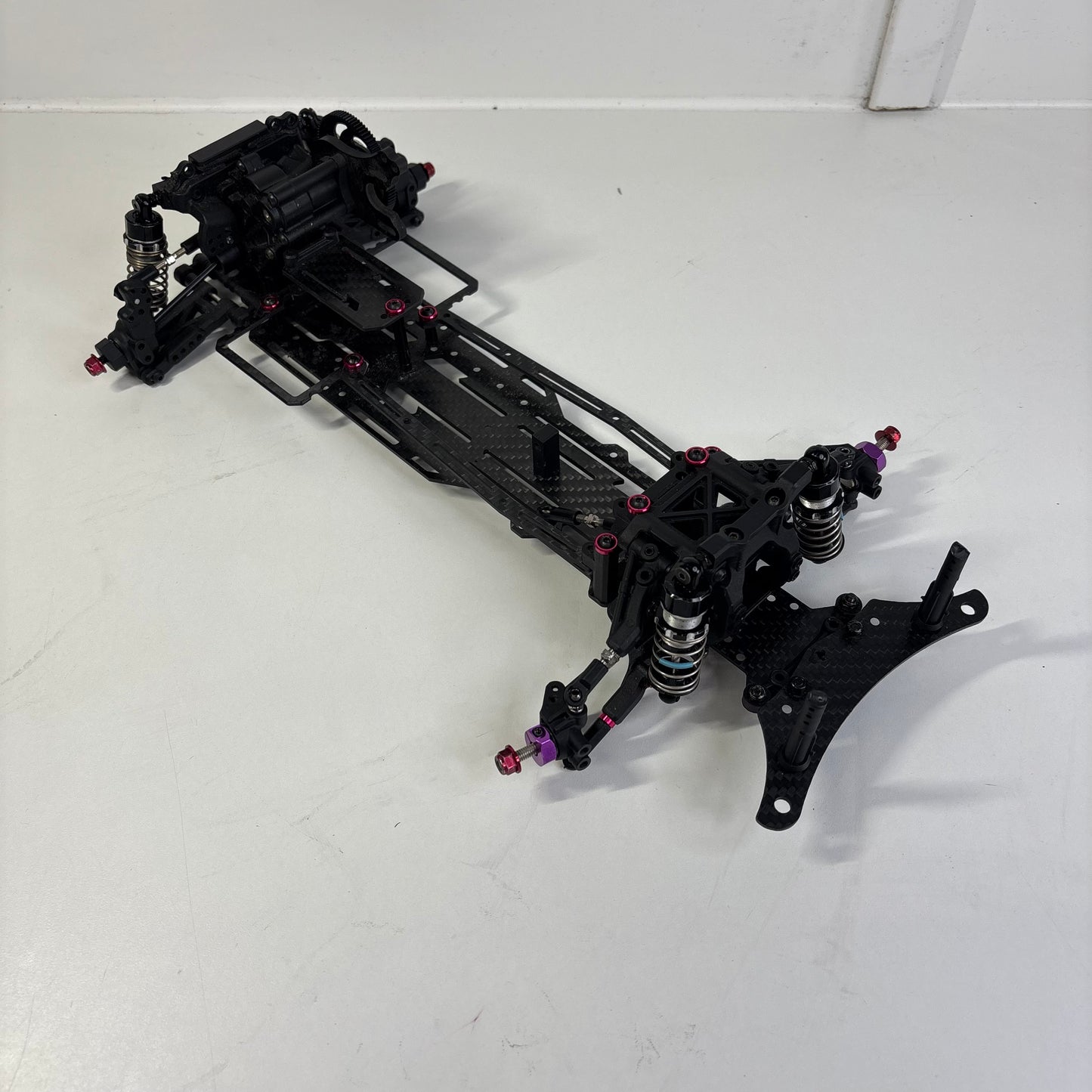 Reve D RDX Chassis Carbon Overdose Shocks