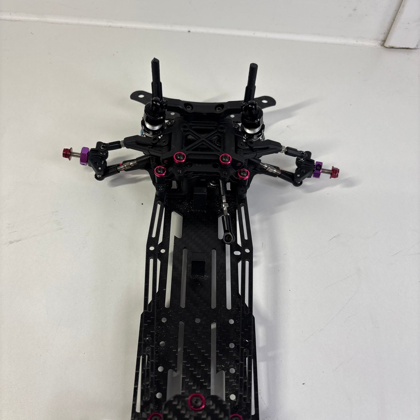 Reve D RDX Chassis Carbon Overdose Shocks