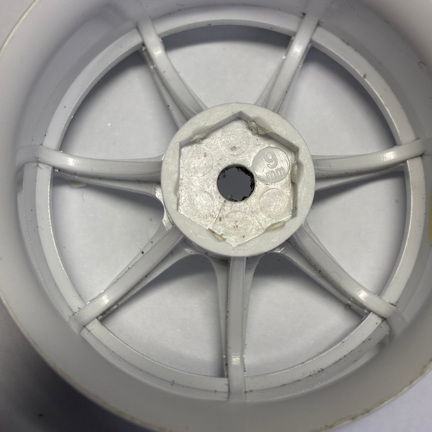 Topline White Wheels Offset 9mm